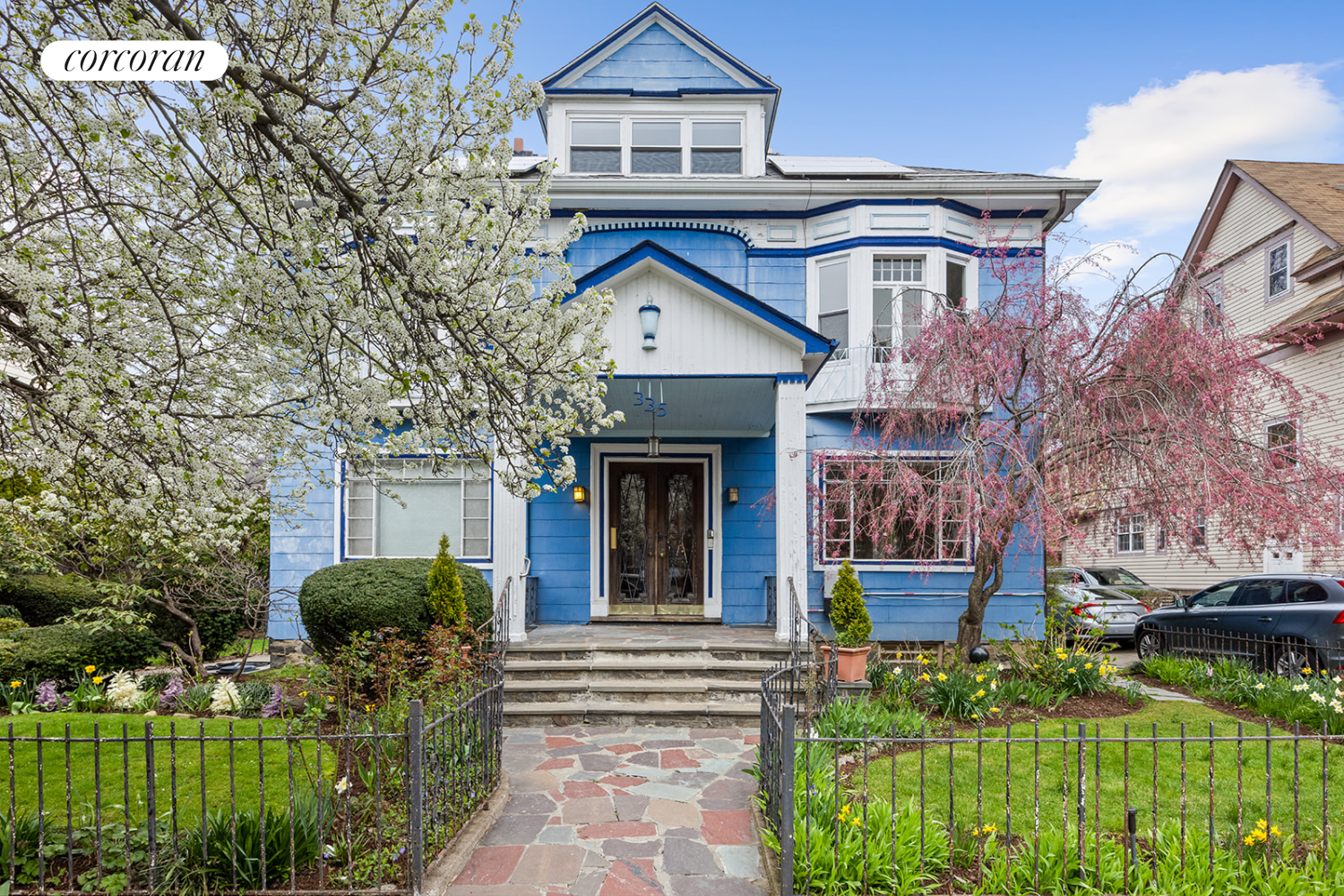 335 East 17th Street, Ditmas Park, Brooklyn, New York - 7 Bedrooms  
4.5 Bathrooms  
11 Rooms - 