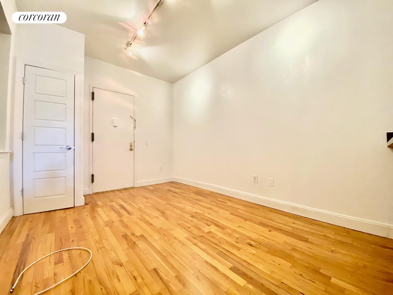 469 West 153rd Street 3B, Hamilton Heights, Upper Manhattan, NYC - 1 Bedrooms  
1 Bathrooms  
3 Rooms - 