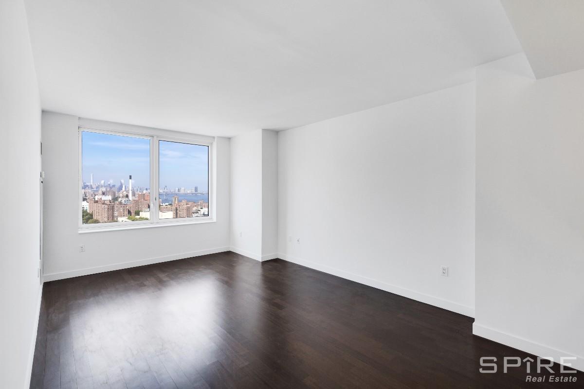 306 Gold Street 22G, Downtown Brooklyn, Brooklyn, New York - 1 Bedrooms  
1 Bathrooms  
3 Rooms - 