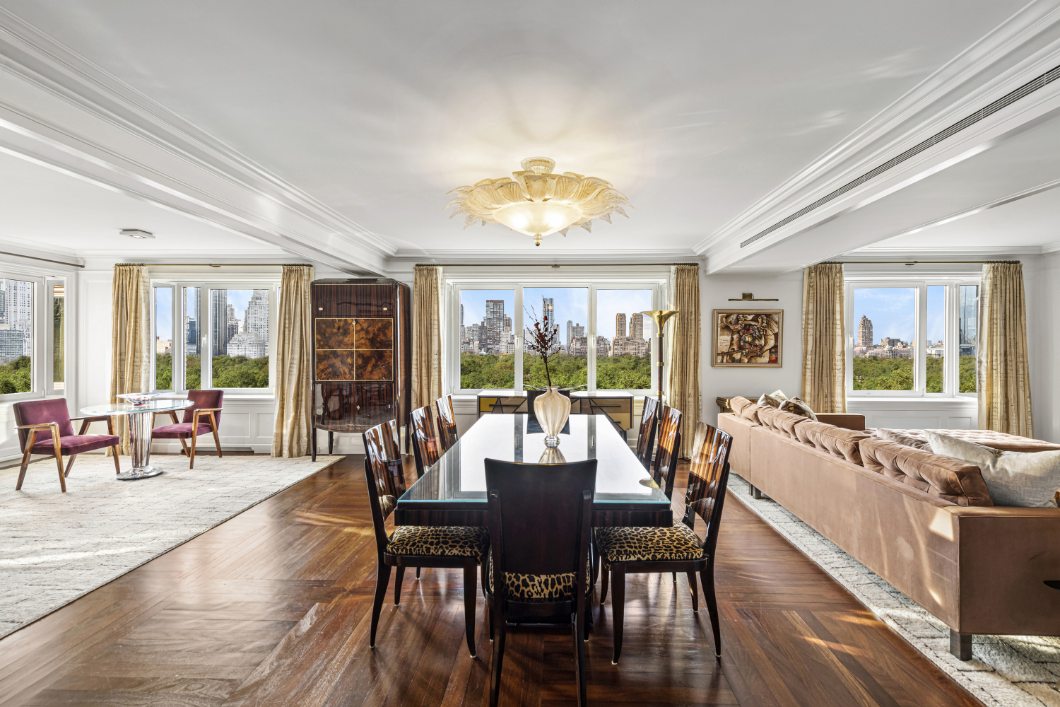 880 5th Avenue 16Bc, Lenox Hill, Upper East Side, NYC - 4 Bedrooms  
5.5 Bathrooms  
8 Rooms - 