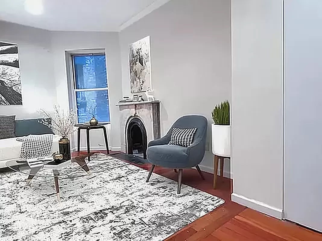 129 West 56th Street 3F, Midtown West, Midtown West, NYC - 3 Bedrooms  
1 Bathrooms  
5 Rooms - 