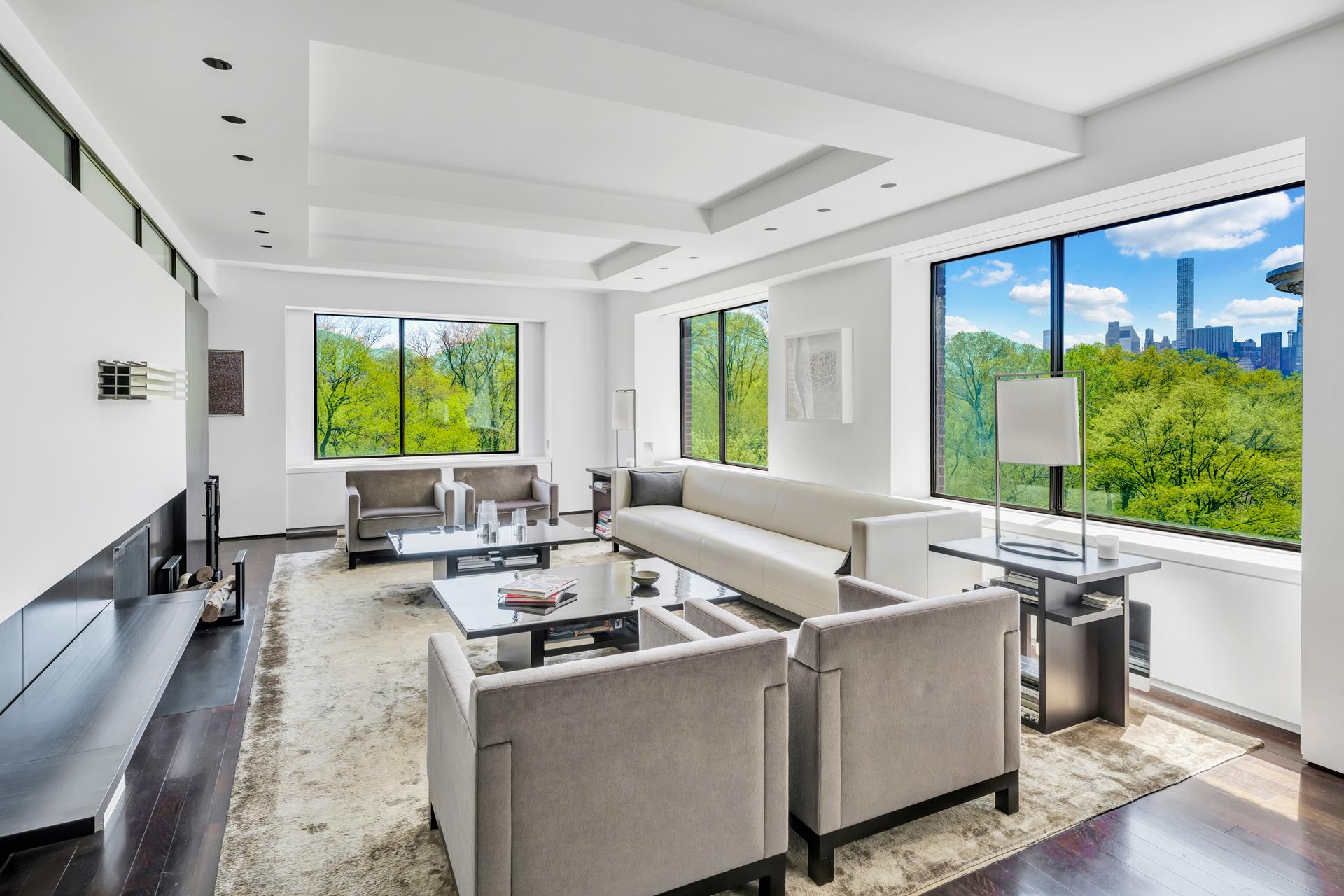 230 Central Park 7A, Upper West Side, Upper West Side, NYC - 3 Bedrooms  
3 Bathrooms  
7 Rooms - 