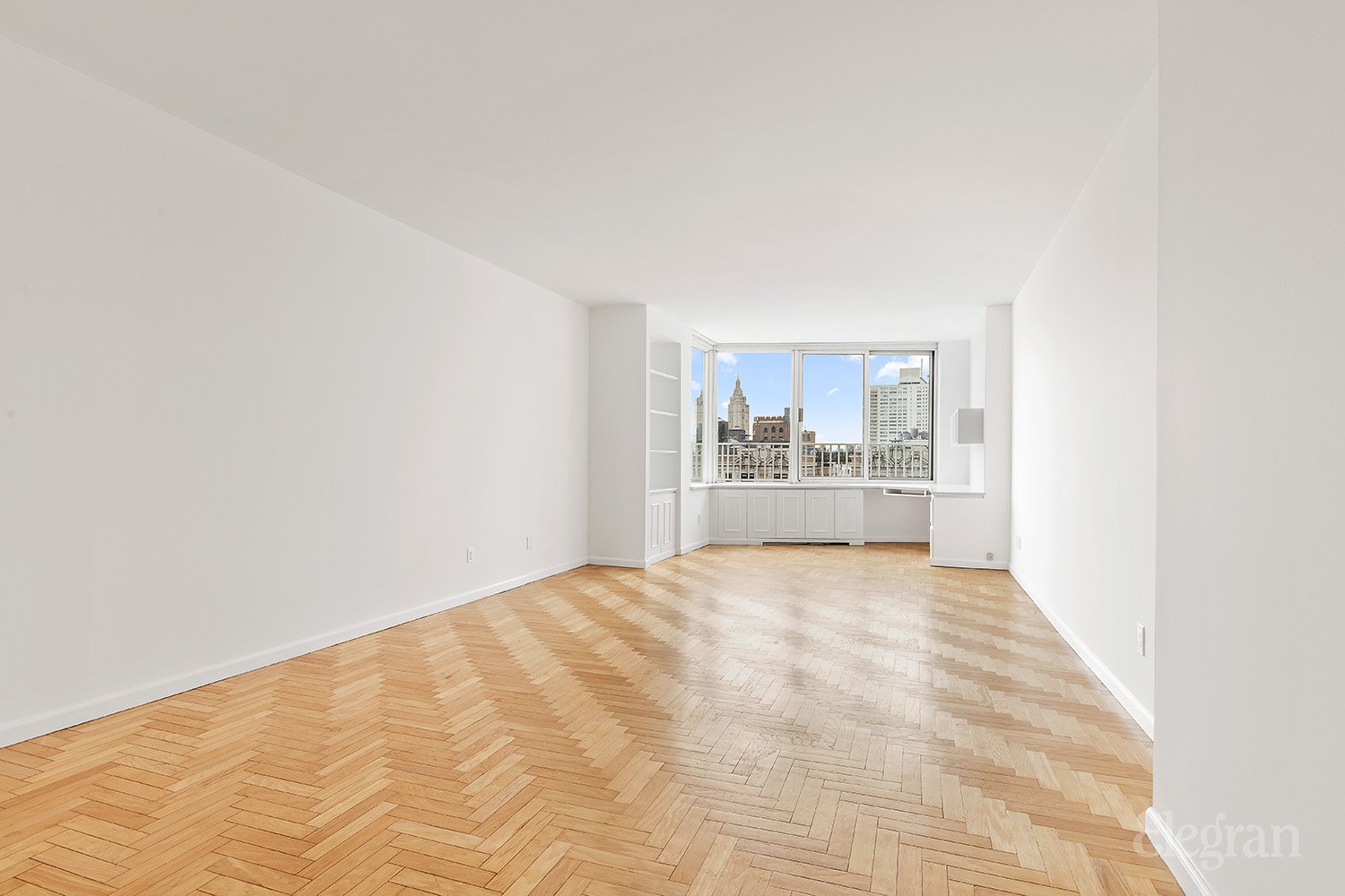 Photo 1 of 201 West 72nd Street 17-H, Upper West Side, NYC, $5,600, Web #: 1065299197