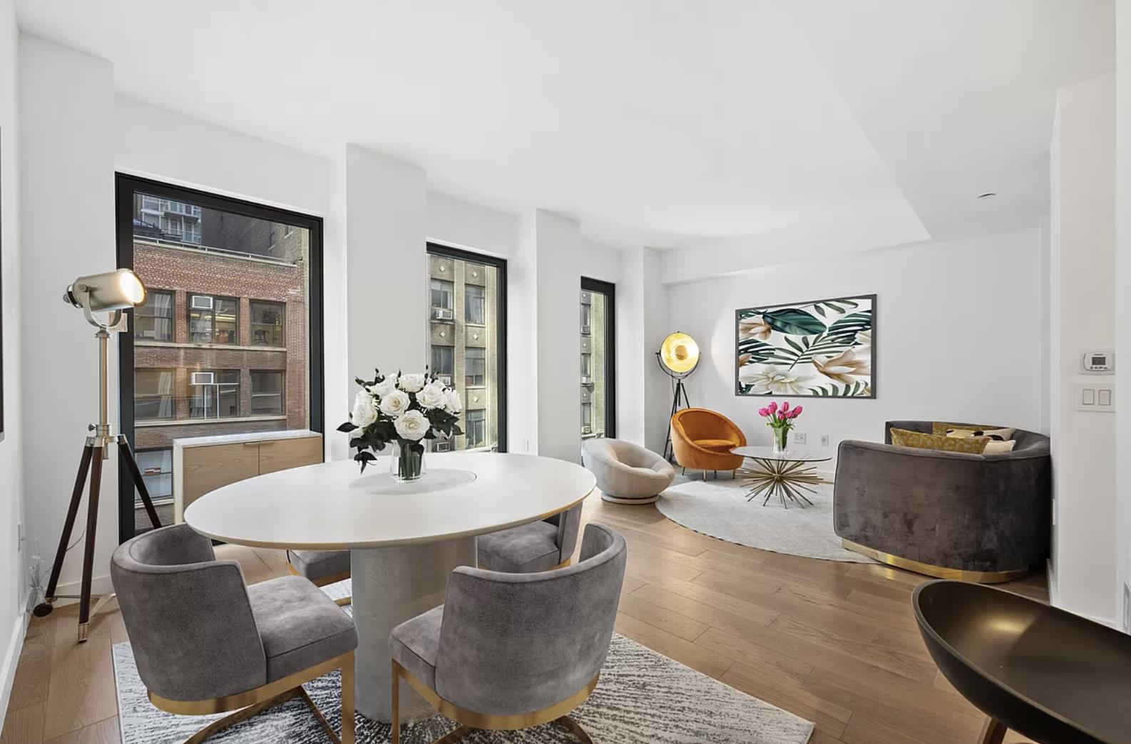 30 East 31st Street 5-A, Nomad, Downtown, NYC - 1 Bedrooms  
1.5 Bathrooms  
3 Rooms - 