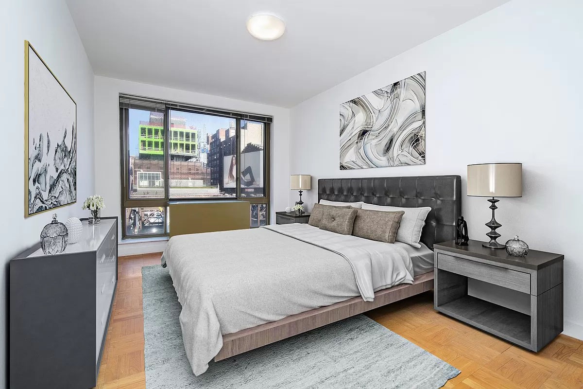 460 West 20th Street 4D, Chelsea, Downtown, NYC - 2 Bedrooms  
1 Bathrooms  
3 Rooms - 