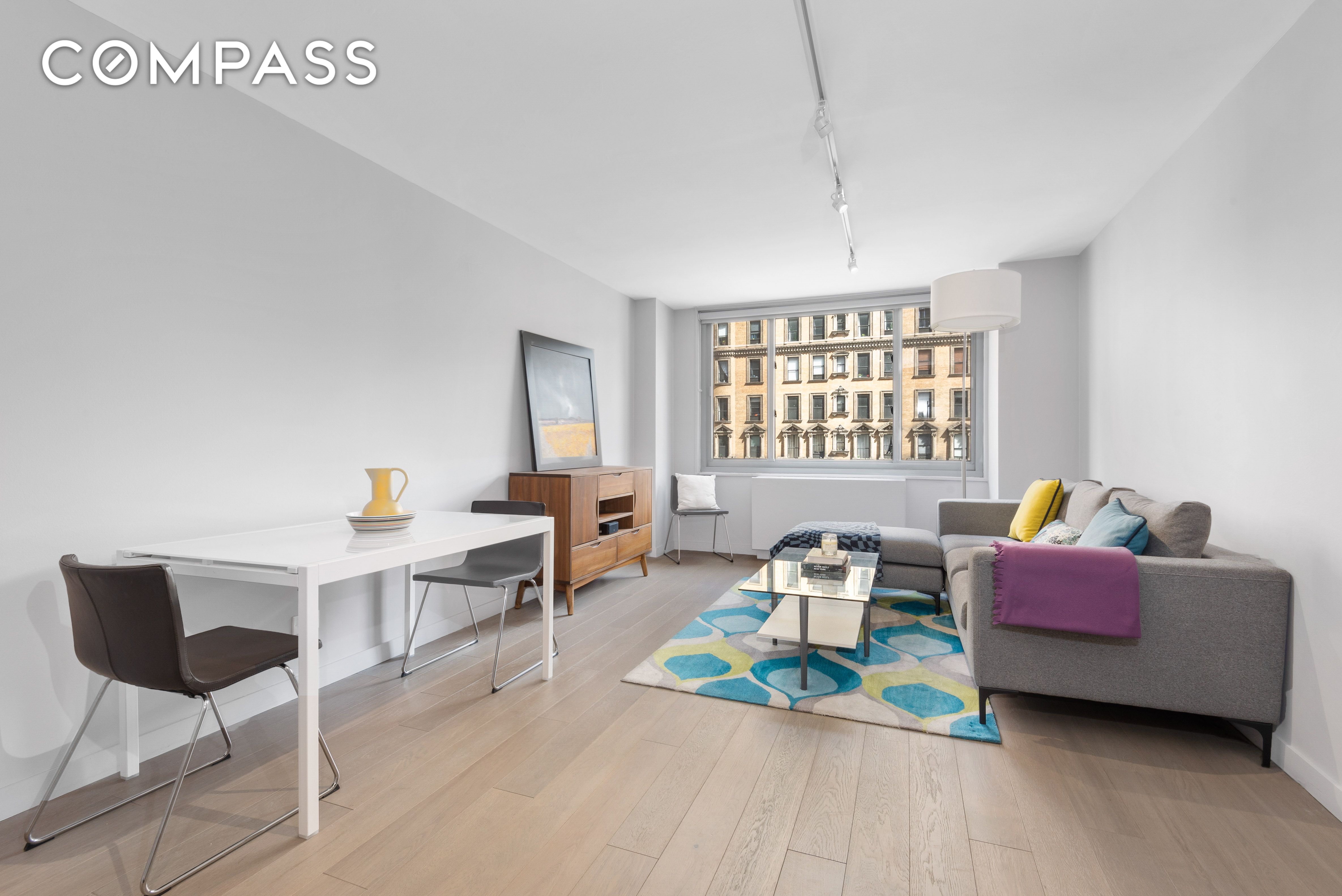 2025 Broadway 6H, Upper West Side, Upper West Side, NYC - 1 Bedrooms  
1 Bathrooms  
3 Rooms - 