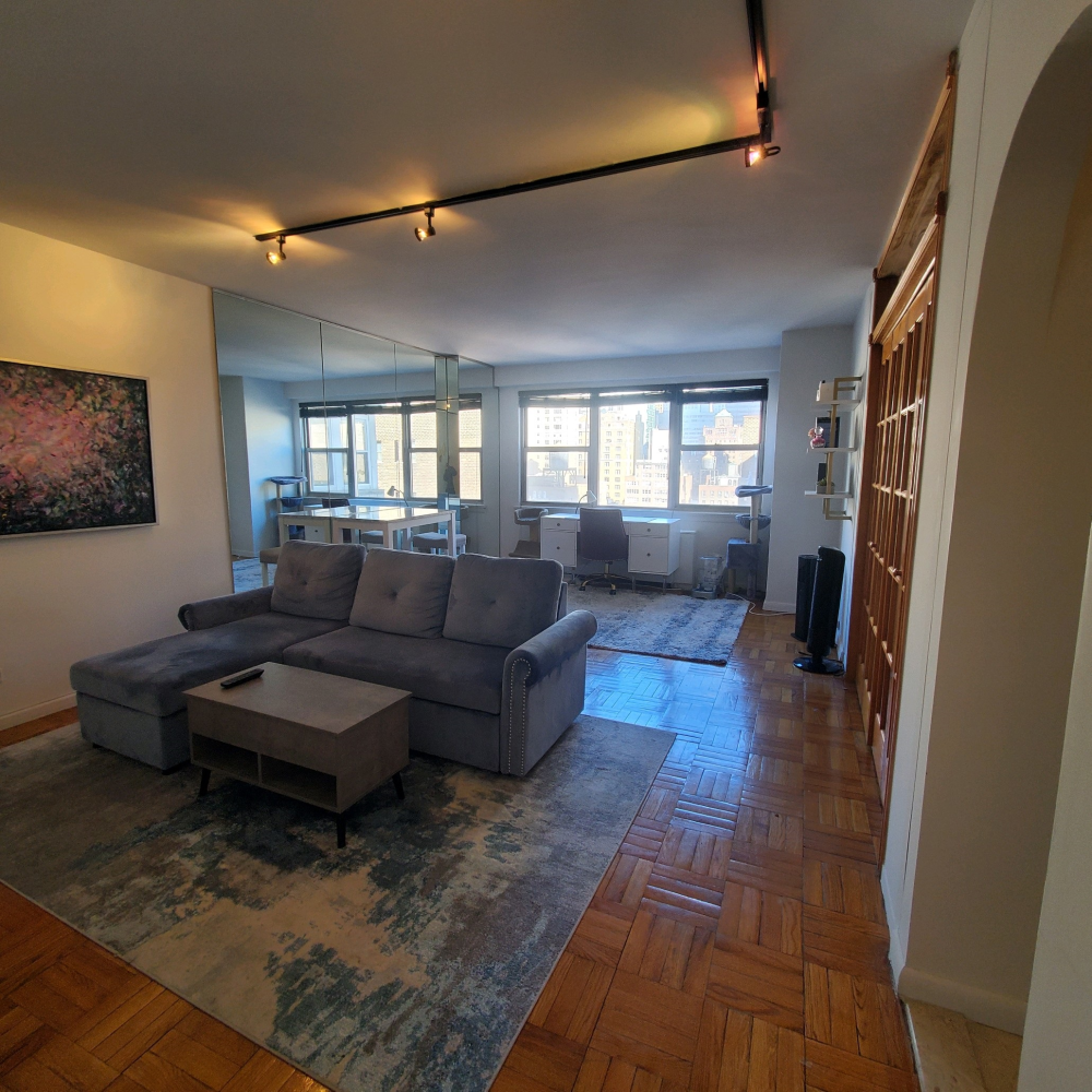 Photo 1 of 155 East 34th Street 16D, Midtown East, NYC, $3,500, Web #: 1065350274