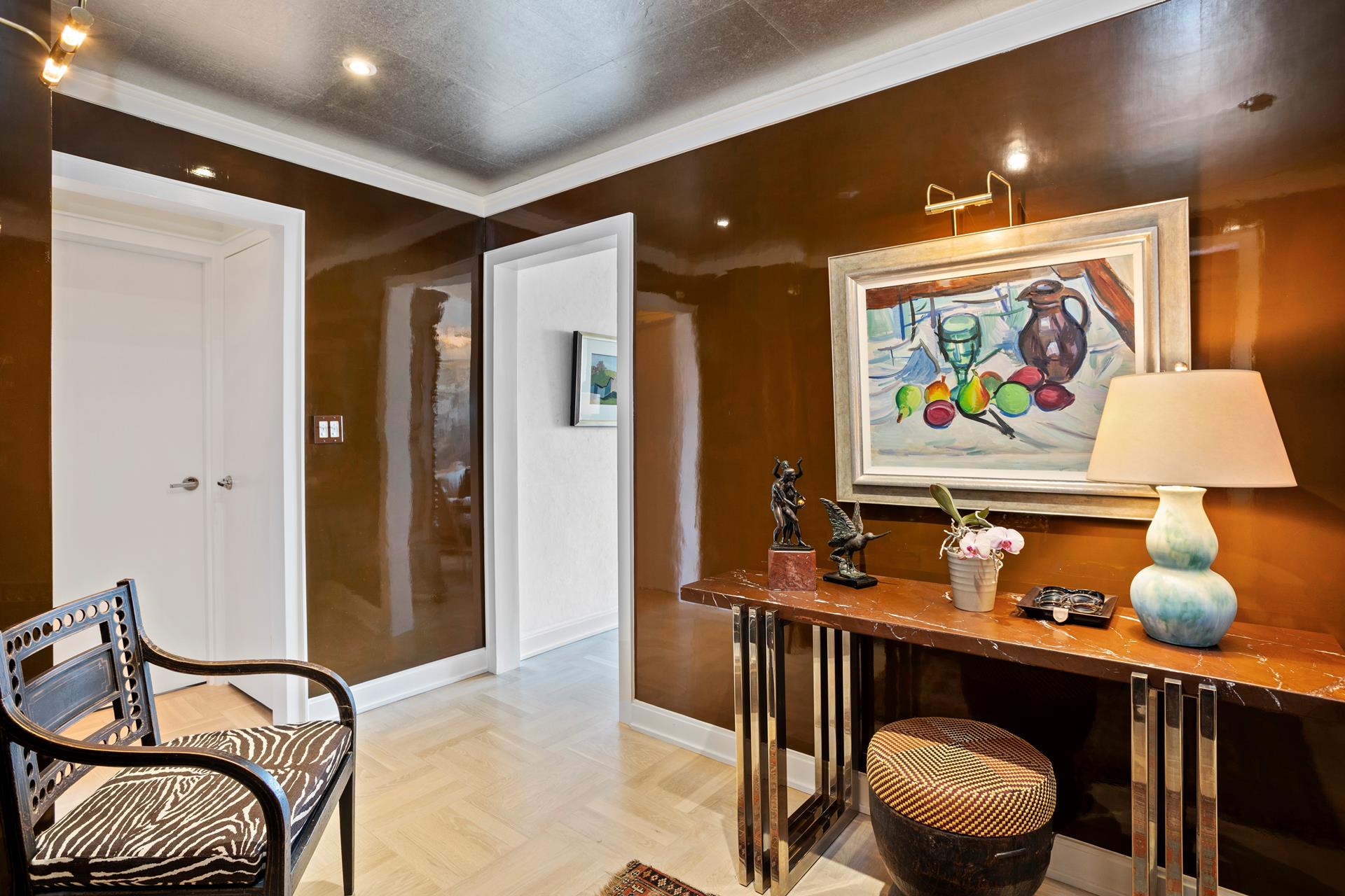 300 East 74th Street 30Ab, Lenox Hill, Upper East Side, NYC - 3 Bedrooms  
3.5 Bathrooms  
7 Rooms - 