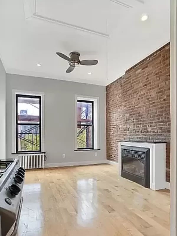 Photo 1 of 53 Leroy Street 5A, West Village, NYC, $4,595, Web #: 1065362543