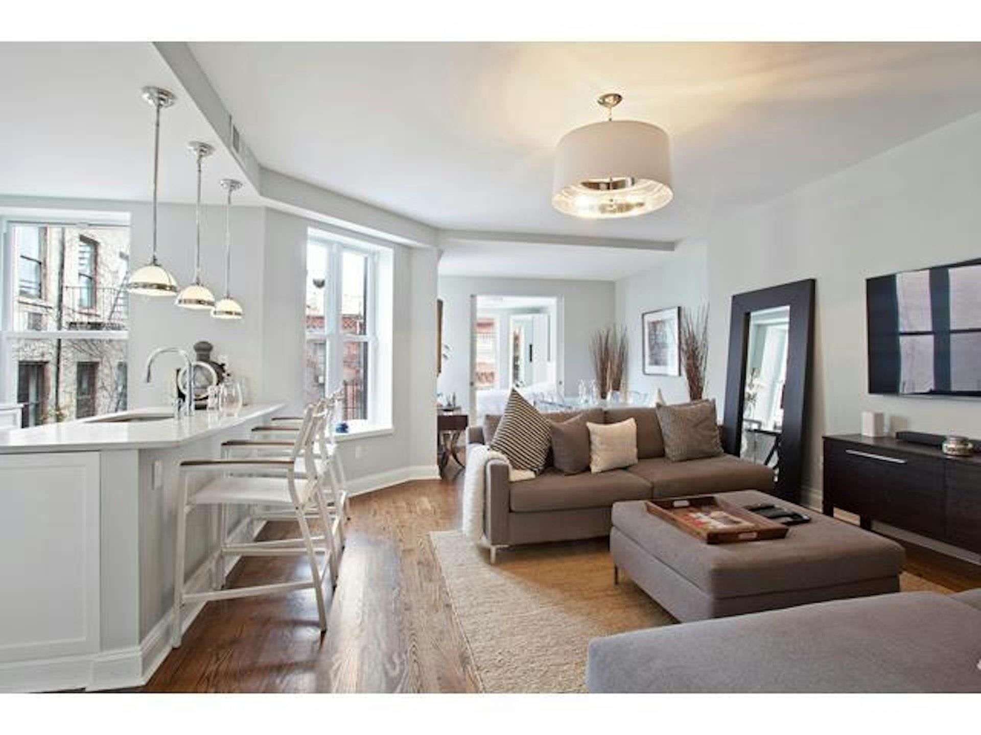 49 East 7th Street Pha, East Village, Downtown, NYC - 3 Bedrooms  
2 Bathrooms  
6 Rooms - 