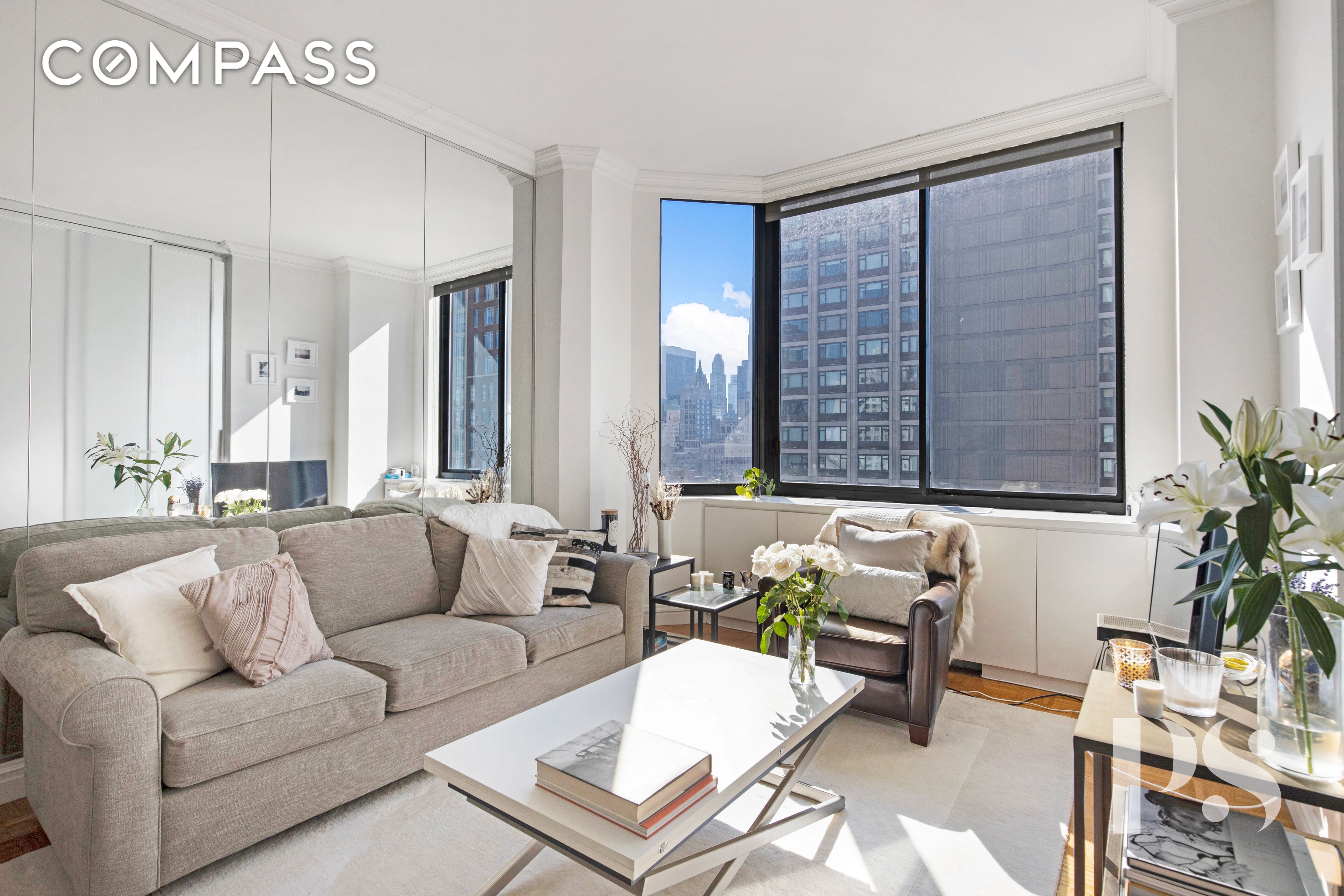 East 65th Street 22B, Upper East Side, Upper East Side, NYC - 1 Bedrooms  
1 Bathrooms  
3 Rooms - 