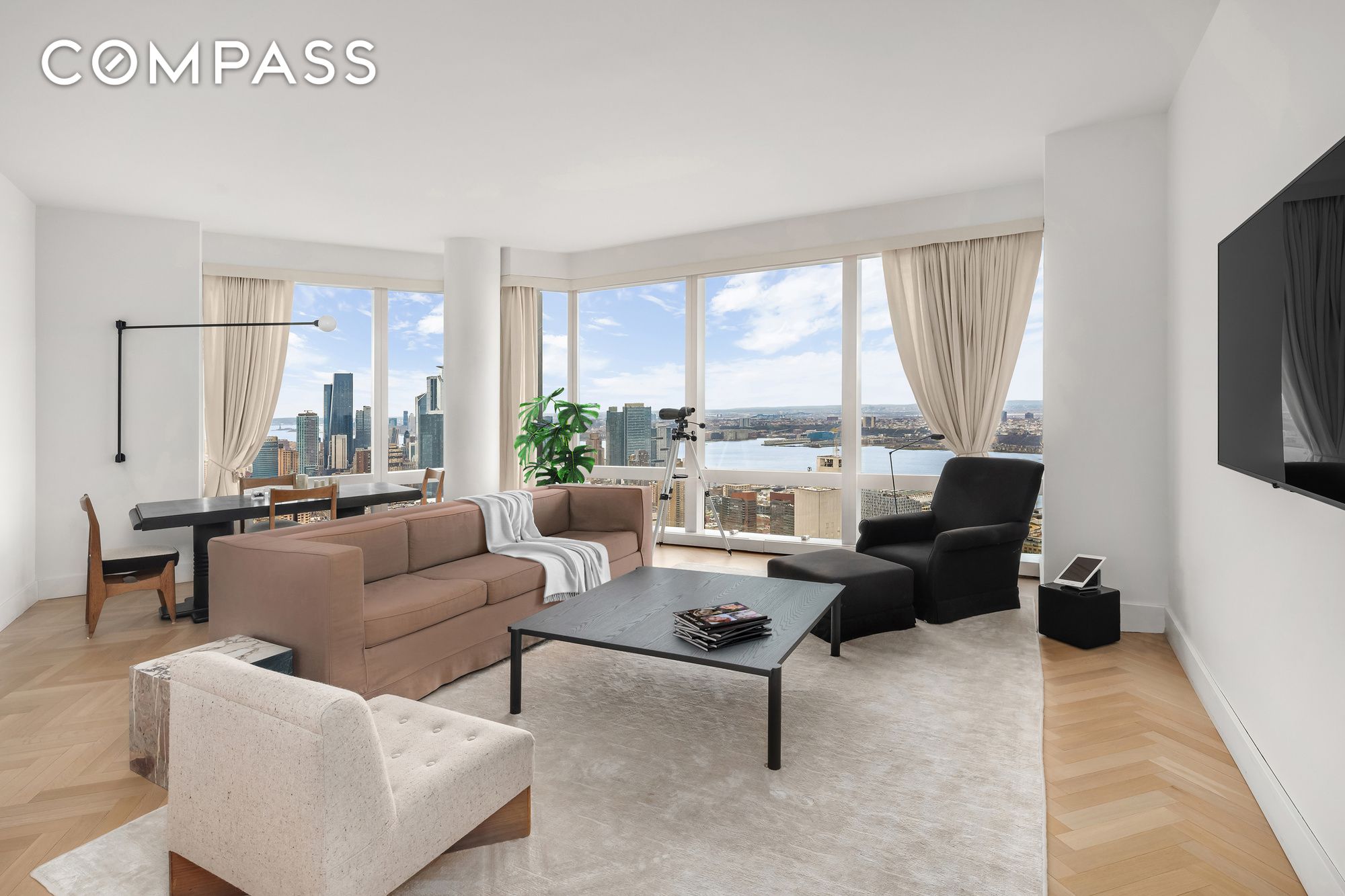 80 Columbus Circle 71E, Upper West Side, Upper West Side, NYC - 2 Bedrooms  
2.5 Bathrooms  
4 Rooms - 