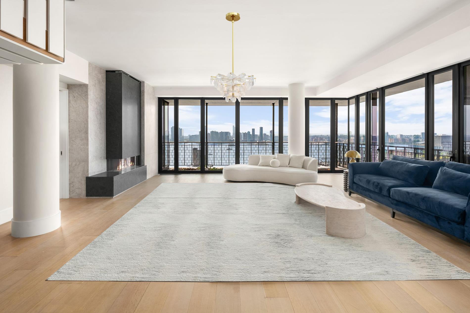 100 Vandam Street 20-A, Soho, Downtown, NYC - 6 Bedrooms  
6.5 Bathrooms  
16 Rooms - 