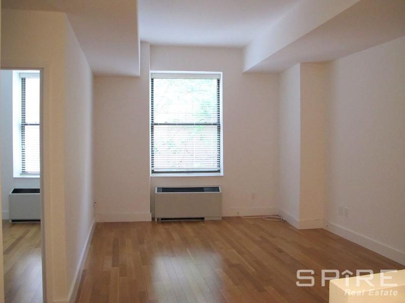 99 John Street 404, Financial District, Downtown, NYC - 1 Bedrooms  
2 Bathrooms  
4 Rooms - 