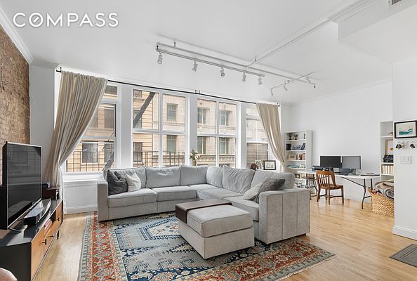 6 Murray Street 6, Tribeca, Downtown, NYC - 2 Bedrooms  
1.5 Bathrooms  
4 Rooms - 