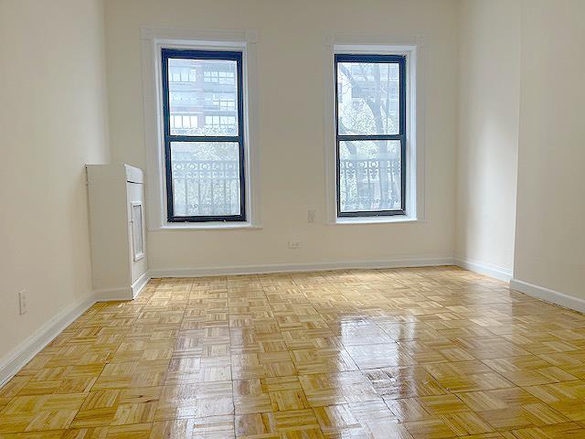 421 East 72nd Street 2-B, Upper East Side, Upper East Side, NYC - 1 Bedrooms  
1 Bathrooms  
3 Rooms - 