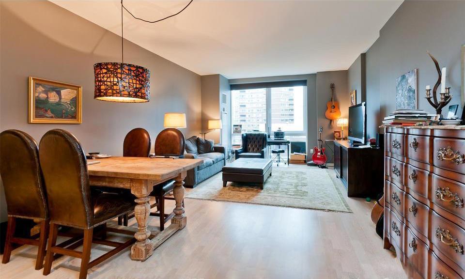 340 East 23rd Street 11-E, Gramercy Park, Downtown, NYC - 2 Bedrooms  
2 Bathrooms  
4 Rooms - 