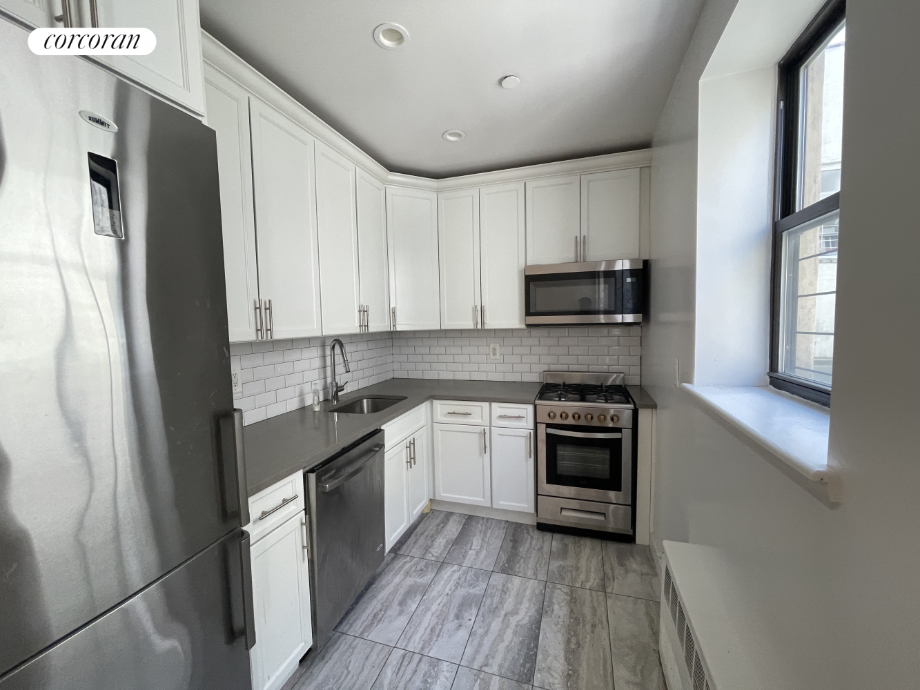 3 West 137th Street 4C, Central Harlem, Upper Manhattan, NYC - 4 Bedrooms  
2 Bathrooms  
6 Rooms - 