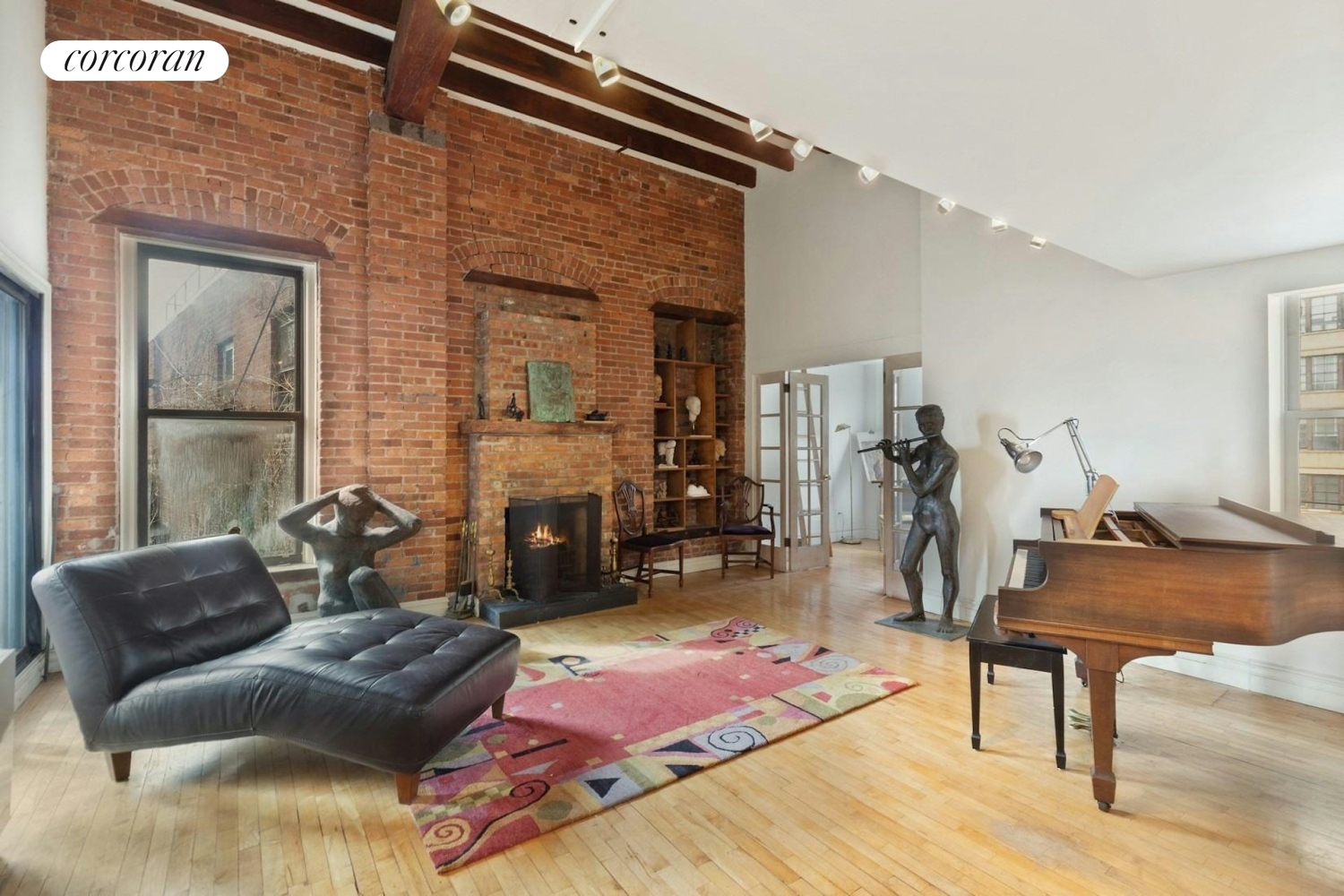 35 Bethune Street Phd, West Village, Downtown, NYC - 2 Bedrooms  
2 Bathrooms  
6 Rooms - 