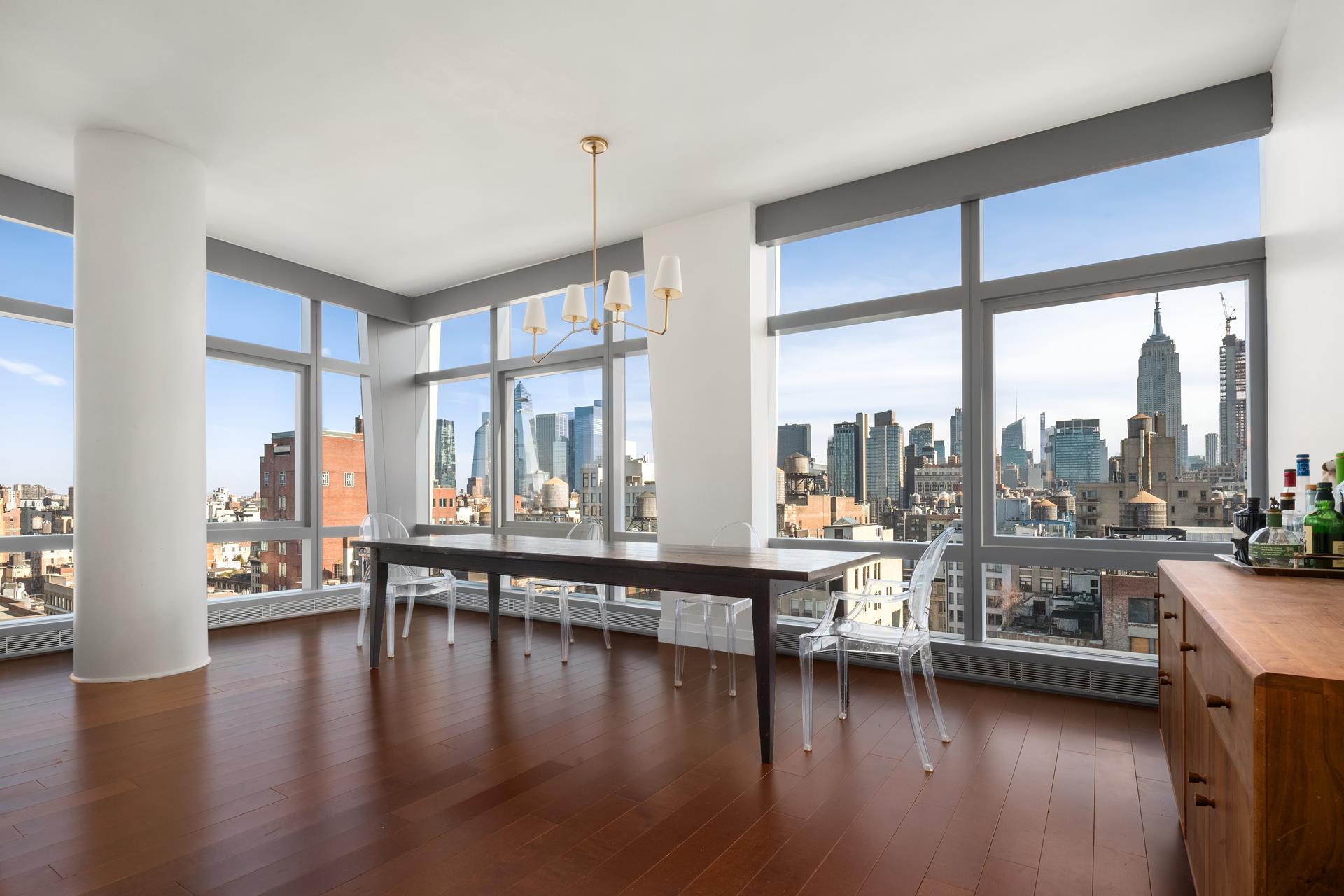 35 West 15th Street 15A, Flatiron, Downtown, NYC - 3 Bedrooms  
3.5 Bathrooms  
6 Rooms - 