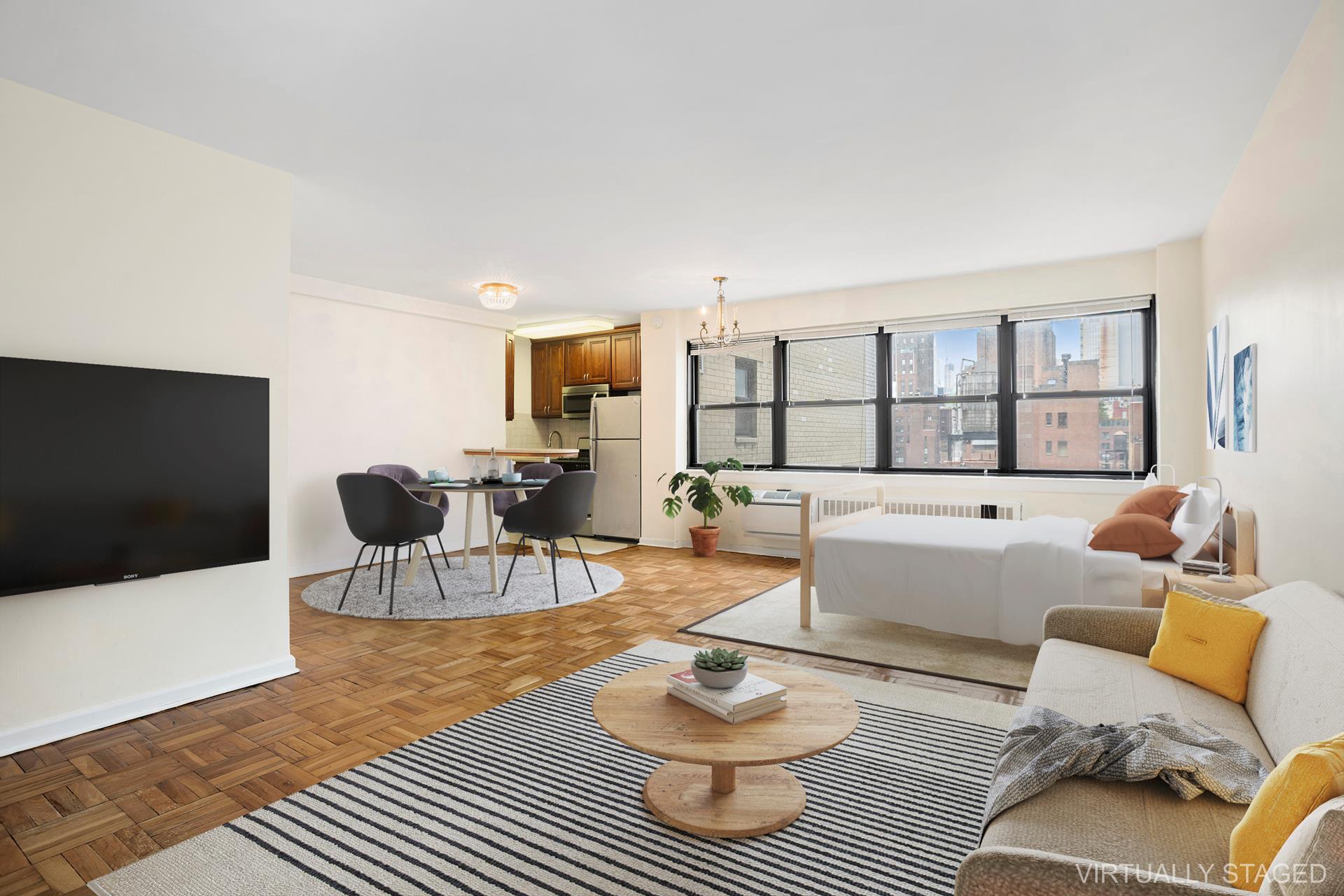 155 East 38th Street 19A, Murray Hill, Midtown East, NYC - 1 Bathrooms  
3 Rooms - 