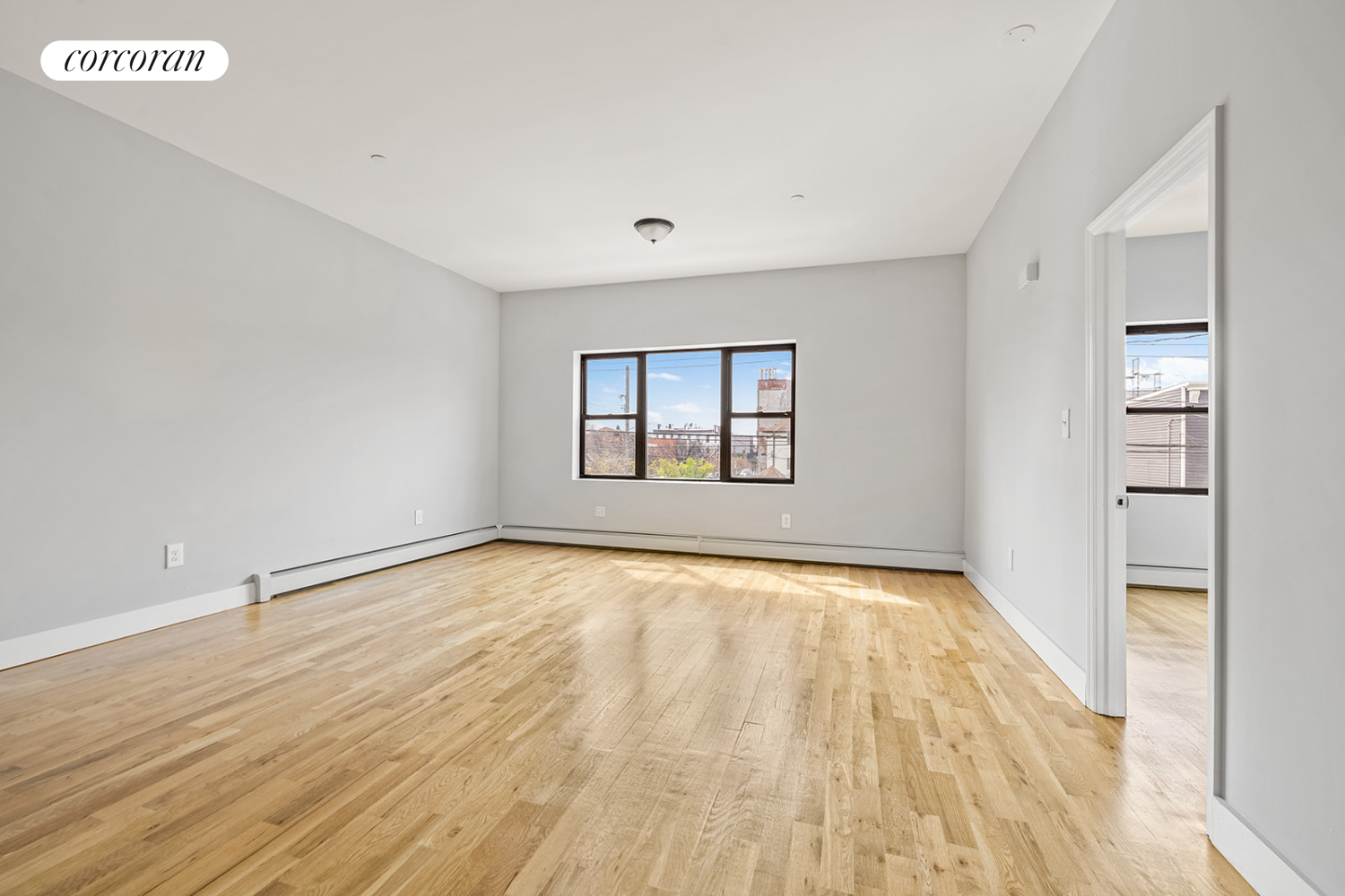 527 Glenmore Avenue 2, East New York, Brooklyn, New York - 3 Bedrooms  
2 Bathrooms  
5 Rooms - 