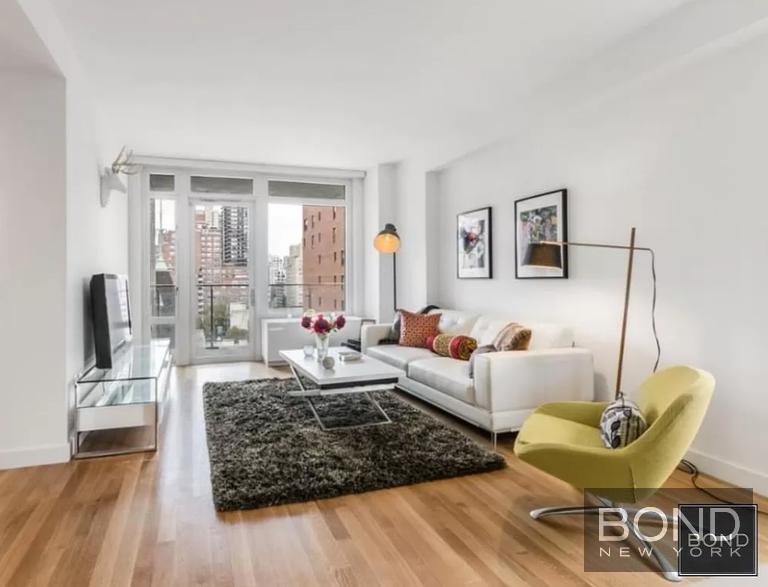 501 East 74th Street 3E, Upper East Side, Upper East Side, NYC - 1 Bedrooms  
1 Bathrooms  
3 Rooms - 