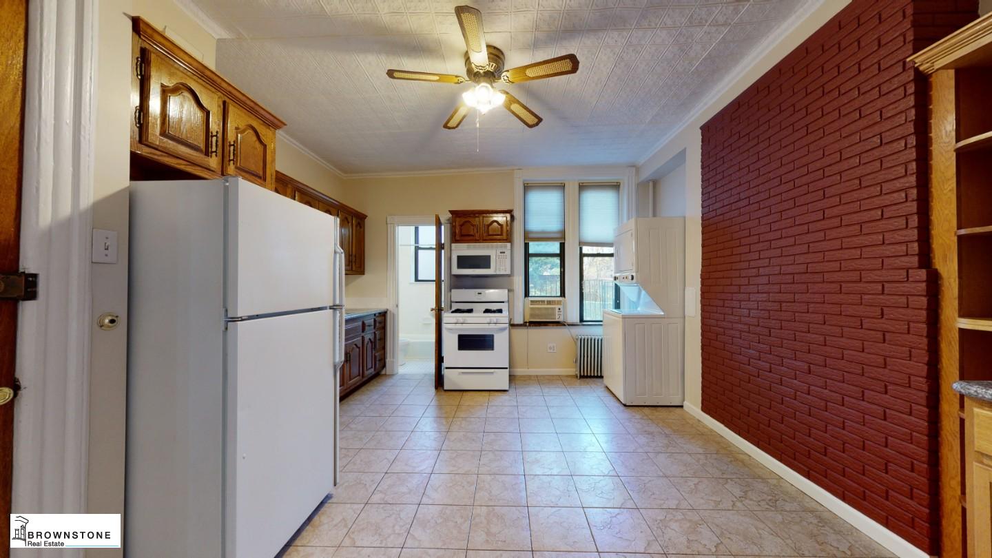 505 Henry Street 1B, Carroll Gardens, Brooklyn, New York - 1 Bedrooms  
1 Bathrooms  
4 Rooms - 