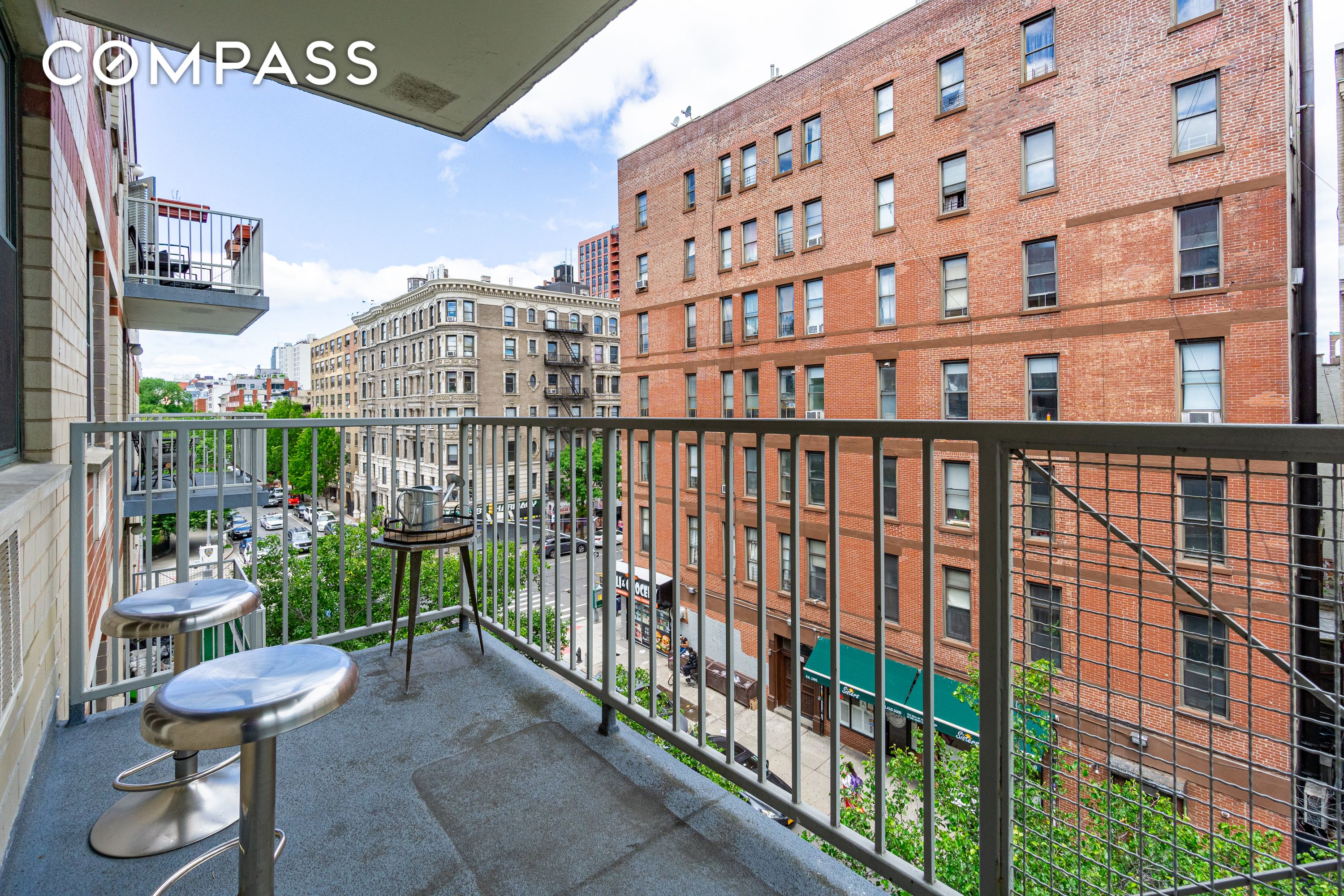 1919 Madison Avenue 518, Harlem, Upper Manhattan, NYC - 2 Bedrooms  
1 Bathrooms  
4 Rooms - 