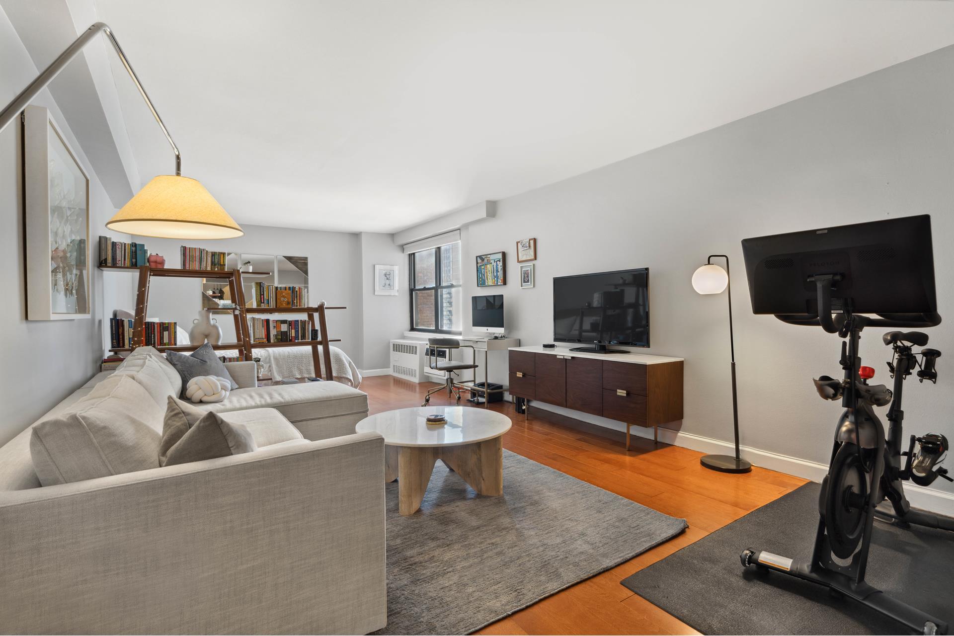 Photo 1 of 345 East 81st Street 15G, Upper East Side, NYC, $515,000, Web #: 1068163053