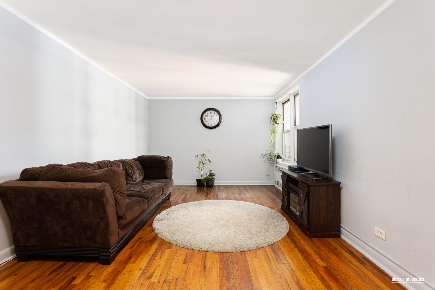 Photo 1 of 930 East 7th Street 5D, Midwood, New York, $299,000, Web #: 1068164388