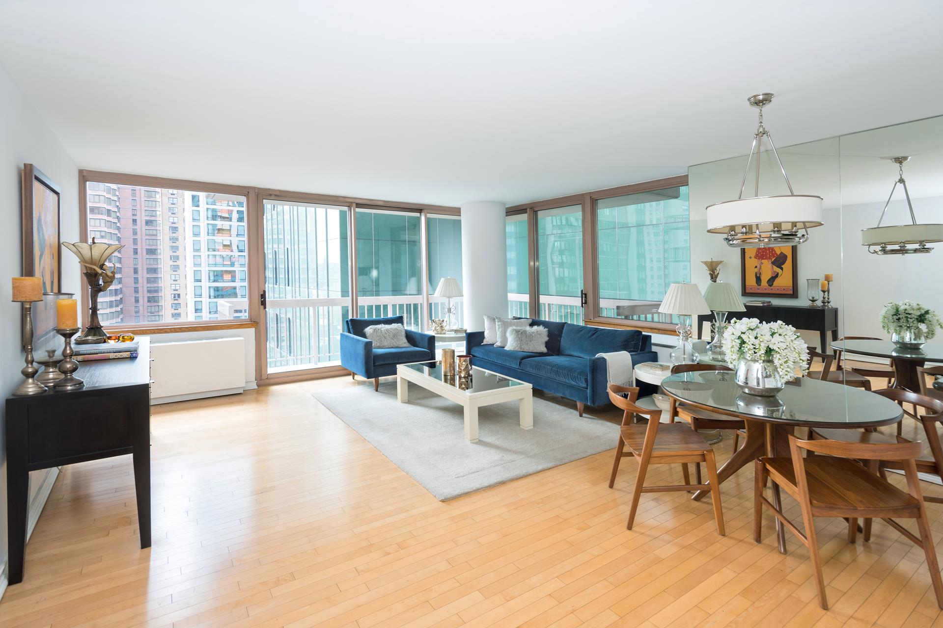 235 East 40th Street 16C, Murray Hill, Midtown East, NYC - 1 Bedrooms  
1.5 Bathrooms  
3 Rooms - 