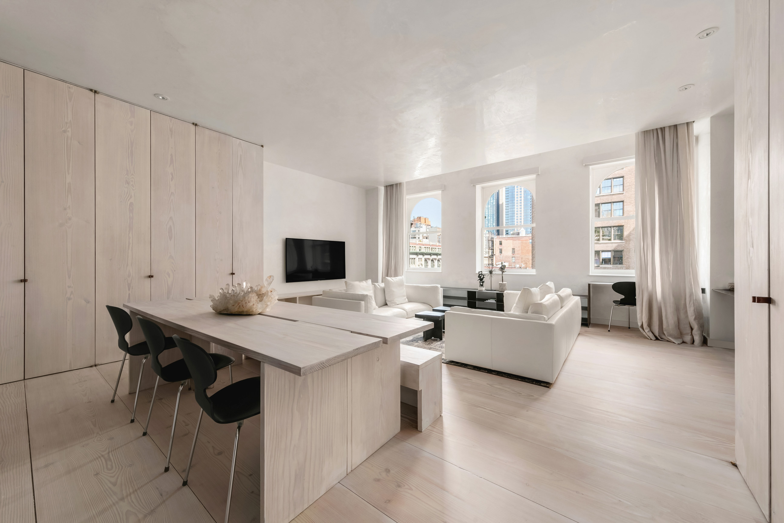 60 West 20th Street 6J, Flatiron, Downtown, NYC - 1 Bedrooms  
1 Bathrooms  
1 Rooms - 
