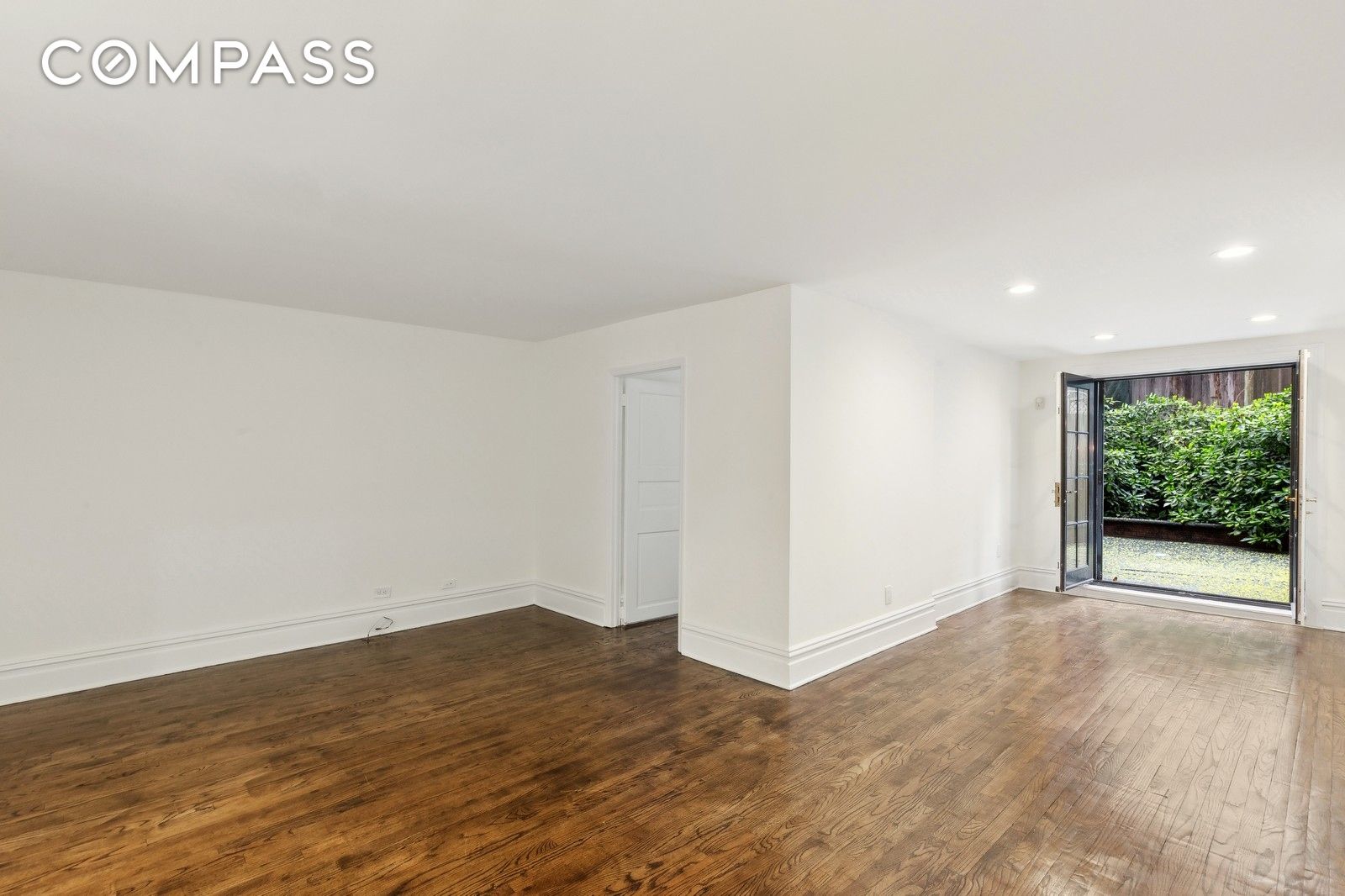 Photo 1 of 128 East 65th Street 1, Upper East Side, NYC, $7,400, Web #: 1068192320