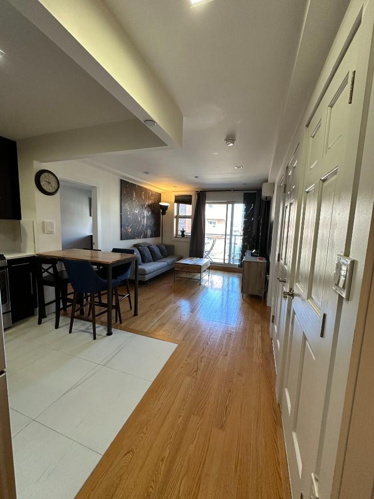 1457 West 5th Street 3D, Mapleton, Brooklyn, New York - 2 Bedrooms  
1.5 Bathrooms  
4 Rooms - 