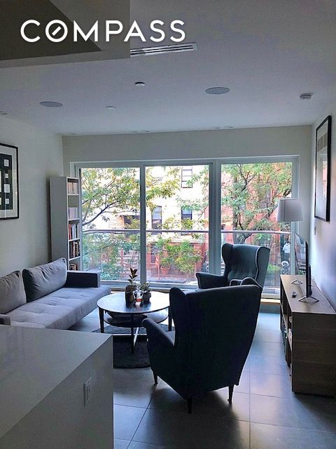 116 India Street 2A, Greenpoint, Brooklyn, New York - 1 Bedrooms  
1 Bathrooms  
3 Rooms - 