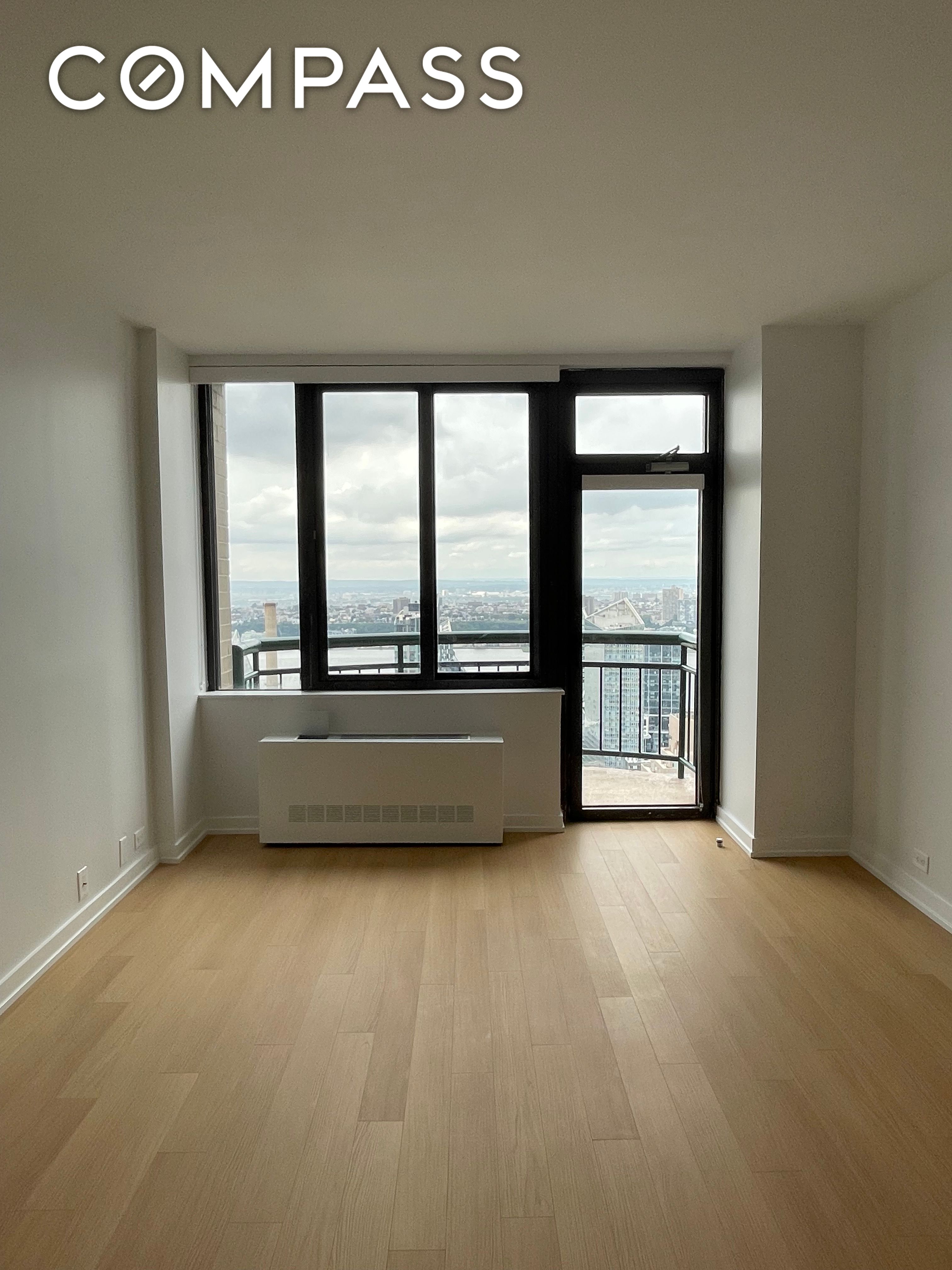 Photo 1 of 124 West 60th Street 48E, Upper West Side, NYC, $7,500, Web #: 1068199130