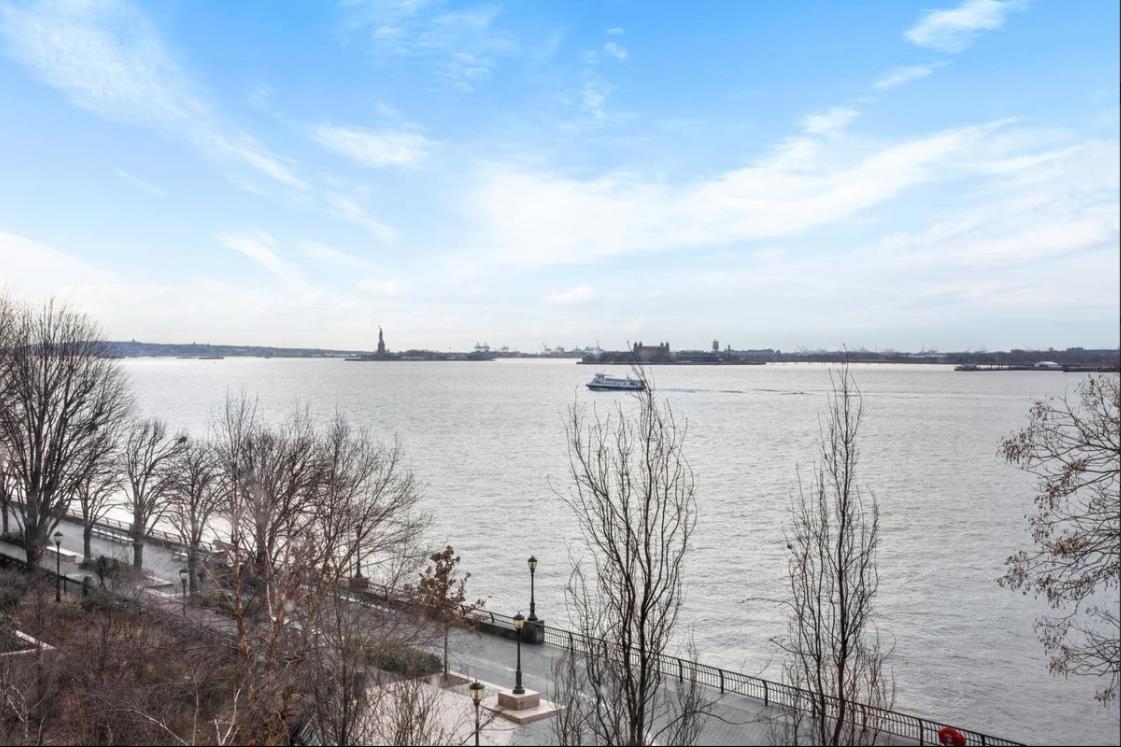 377 Rector Place 5-L, Battery Park City, Downtown, NYC - 1 Bedrooms  
1 Bathrooms  
2 Rooms - 