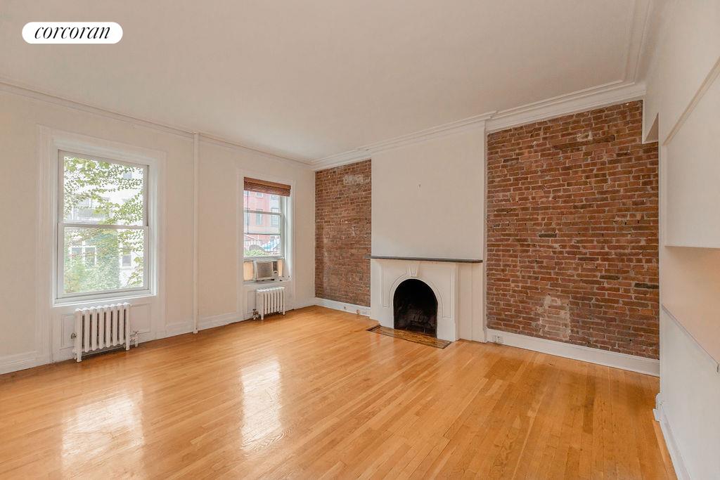 116 West 78th Street 3, Upper West Side, Upper West Side, NYC - 1 Bedrooms  
1 Bathrooms  
3 Rooms - 