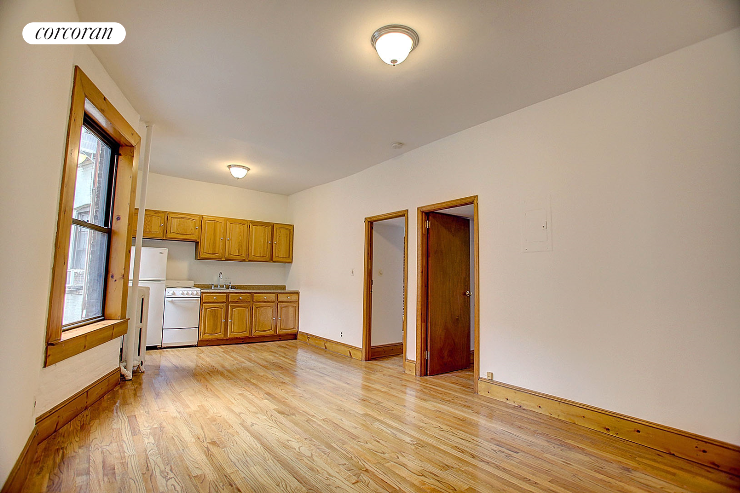 230 West 108th Street 4D, Upper West Side, Upper West Side, NYC - 2 Bedrooms  
1 Bathrooms  
4 Rooms - 