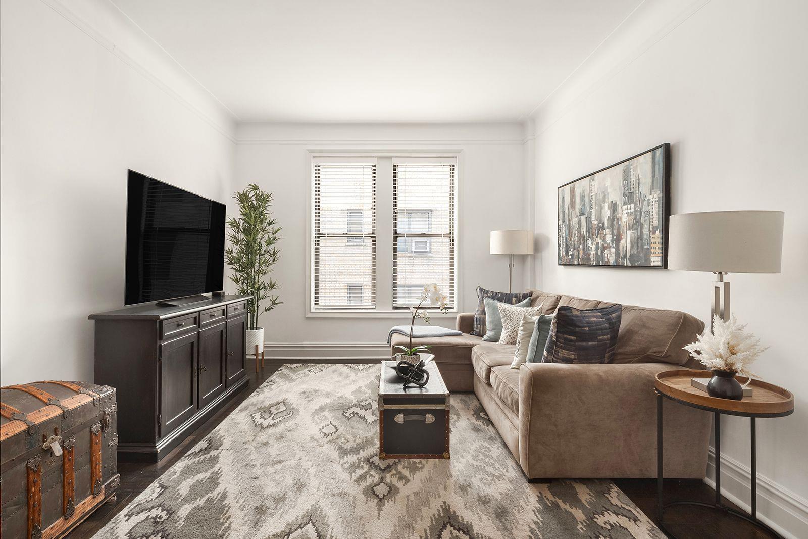 Photo 1 of 240 West 75th Street 9C, Upper West Side, NYC, $769,000, Web #: 1069300815
