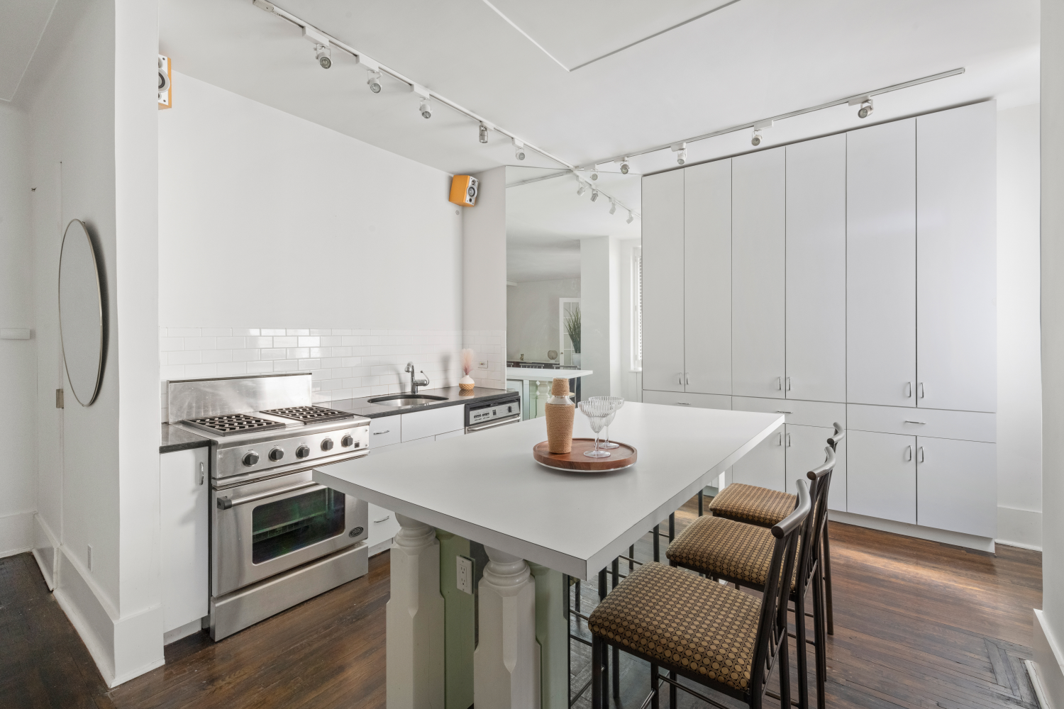 590 West End Avenue 5A, Upper West Side, Upper West Side, NYC - 1 Bedrooms  
1 Bathrooms  
3 Rooms - 
