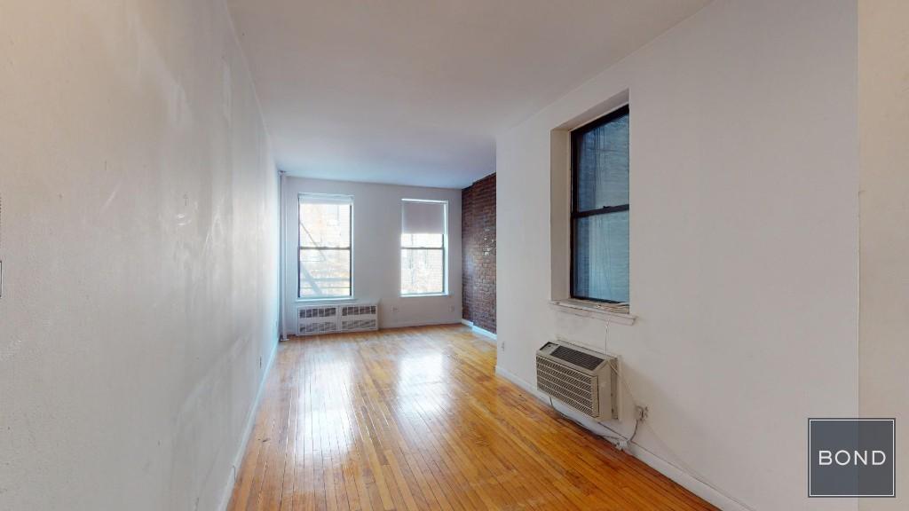 246 West 22nd Street 10, Chelsea, Downtown, NYC - 1 Bathrooms  
2 Rooms - 