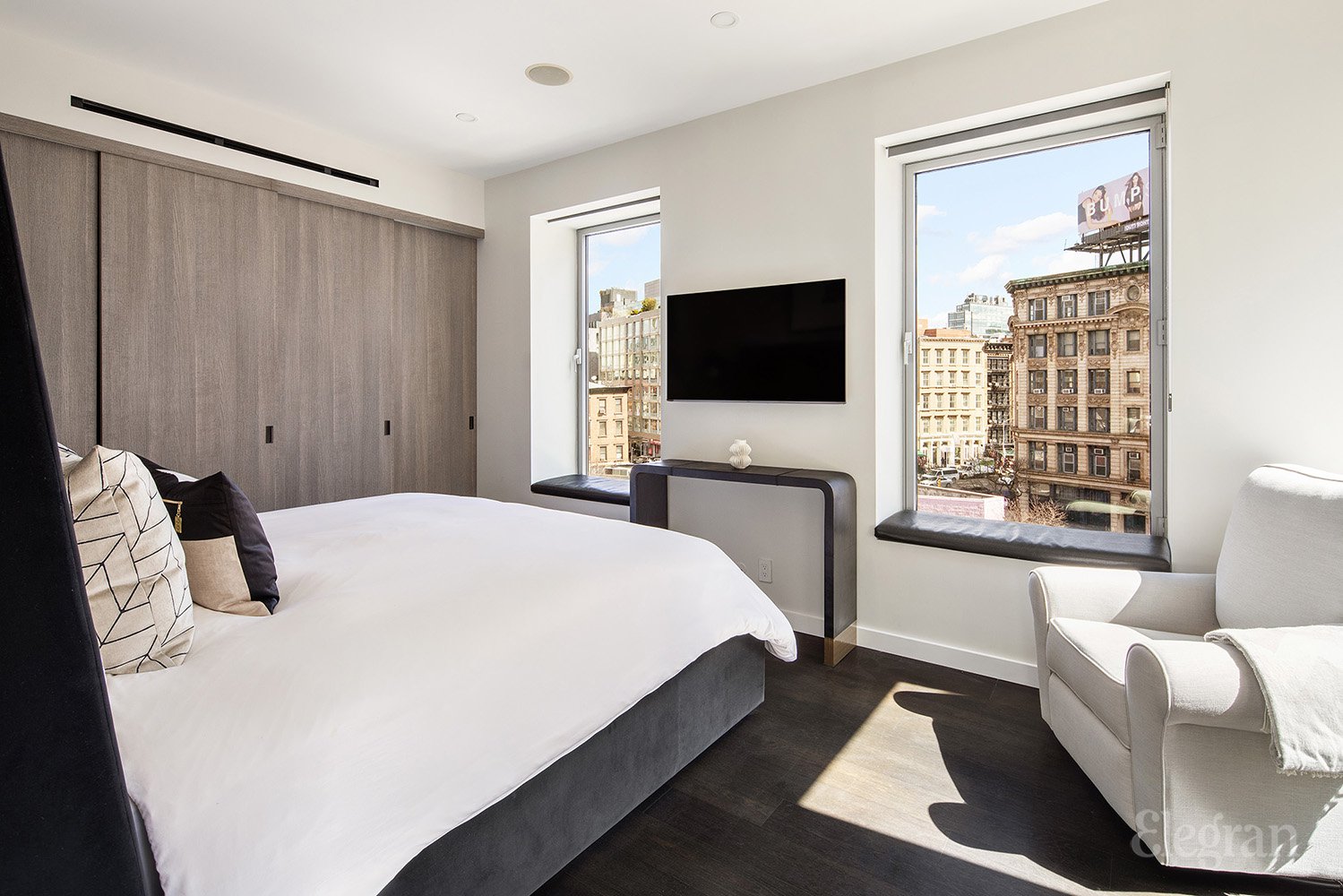 1 York Street 4-F, Tribeca, Downtown, NYC - 2 Bedrooms  
2.5 Bathrooms  
5 Rooms - 
