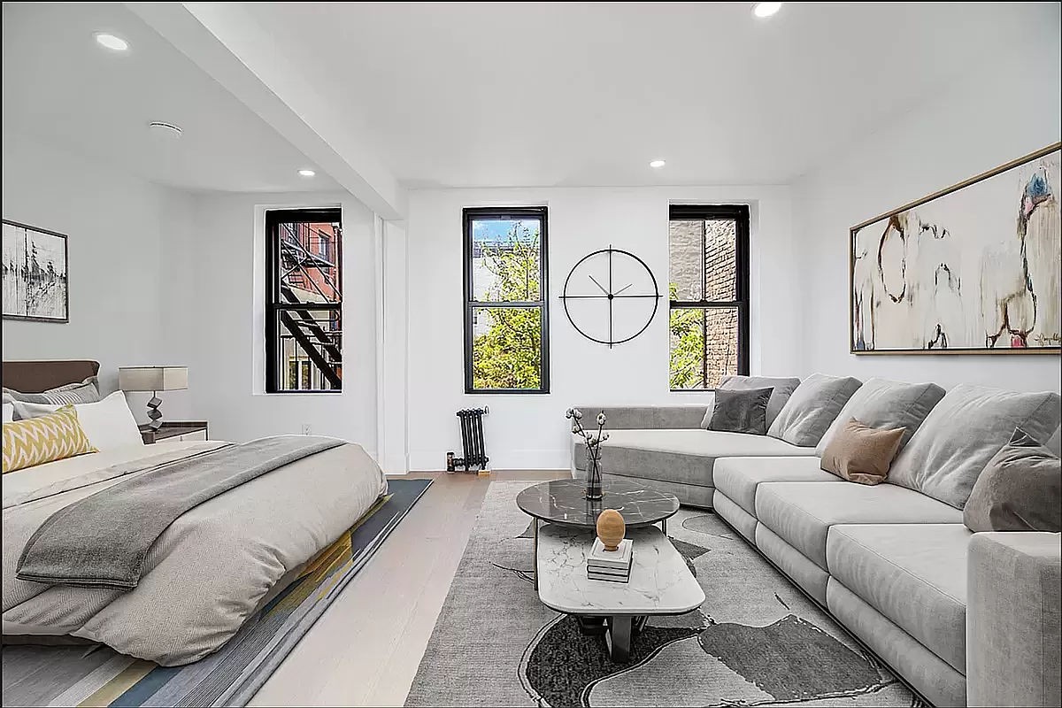 137 1st Avenue 5N, East Village, Downtown, NYC - 1 Bathrooms  
1 Rooms - 