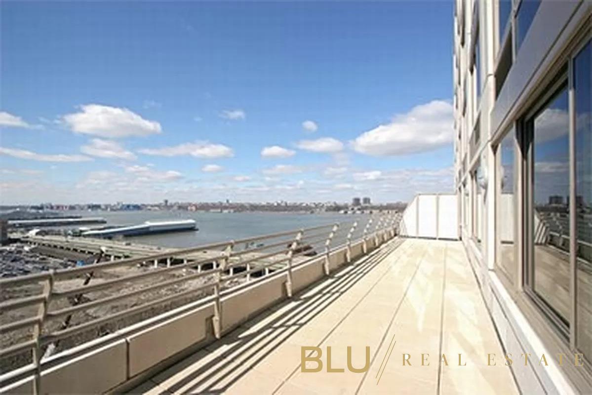 120 Riverside Boulevard 16-K, Lincoln Square, Upper West Side, NYC - 2 Bedrooms  
2 Bathrooms  
5 Rooms - 