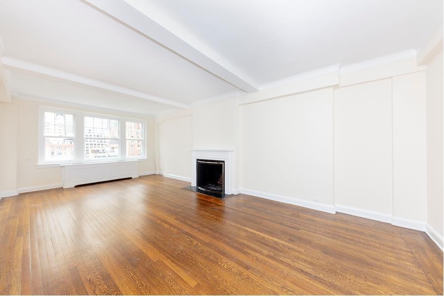 47 East 64th Street 5B, Lenox Hill, Upper East Side, NYC - 2 Bedrooms  
2 Bathrooms  
4 Rooms - 