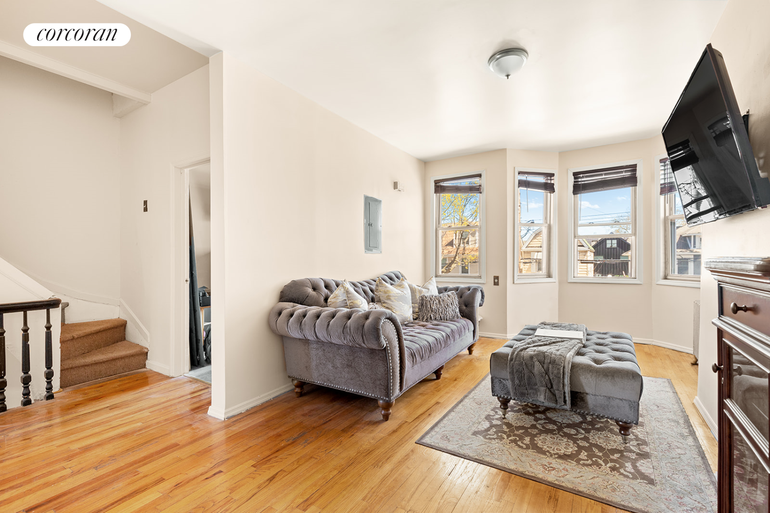 630 East 51st Street, Farragut, Brooklyn, New York - 5 Bedrooms  
2 Bathrooms  
10 Rooms - 