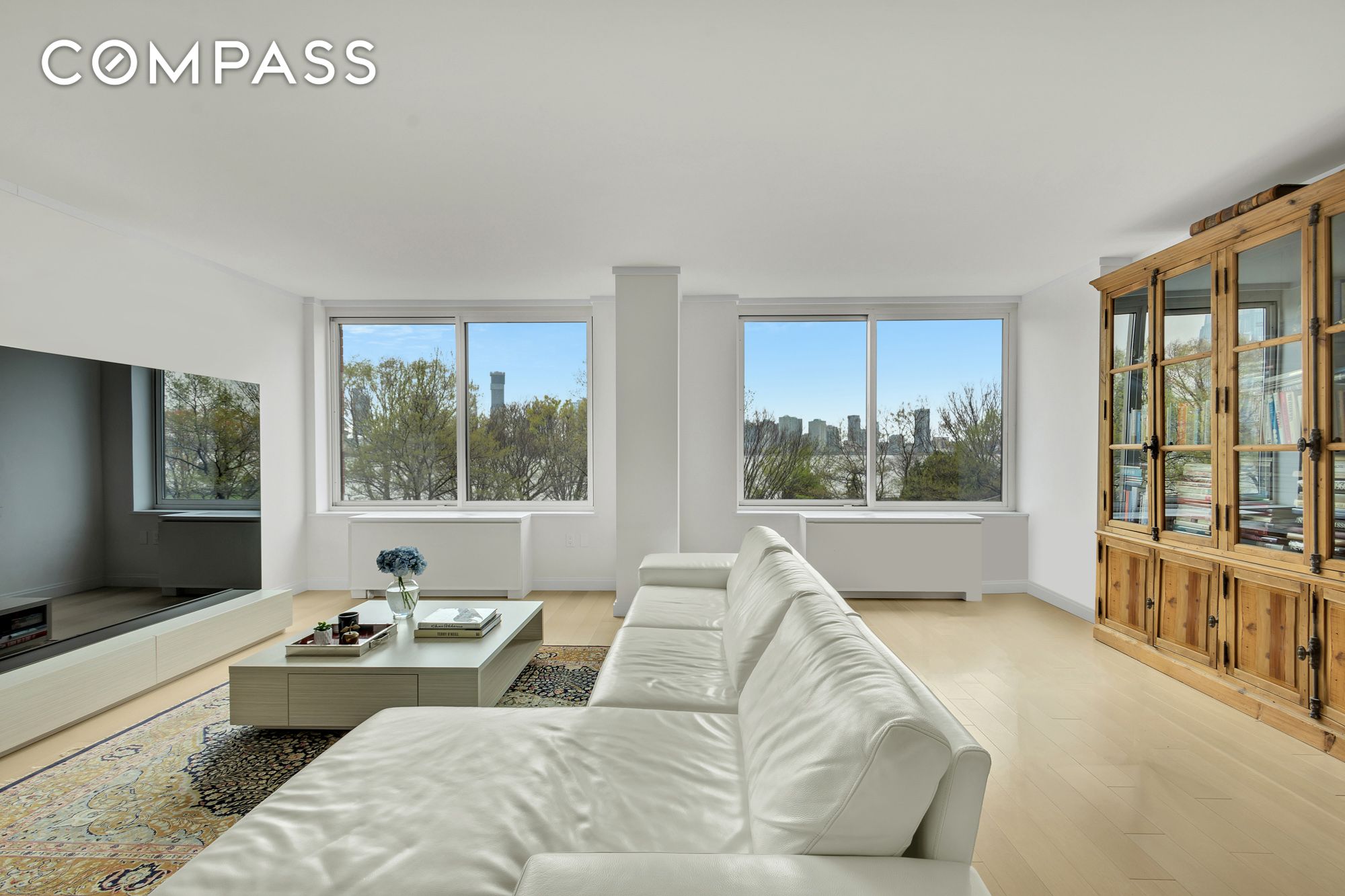 212 Warren Street 3G, Battery Park City, Downtown, NYC - 2 Bedrooms  
2 Bathrooms  
5 Rooms - 