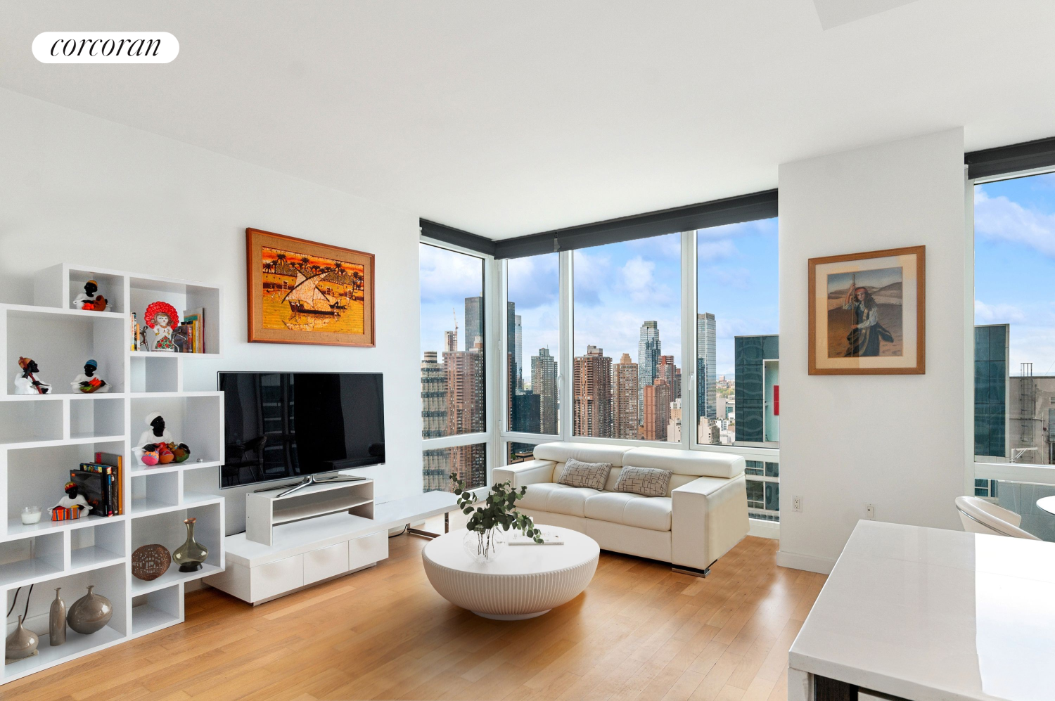 247 West 46th Street 3102, Chelsea And Clinton, Downtown, NYC - 1 Bedrooms  
1.5 Bathrooms  
3 Rooms - 